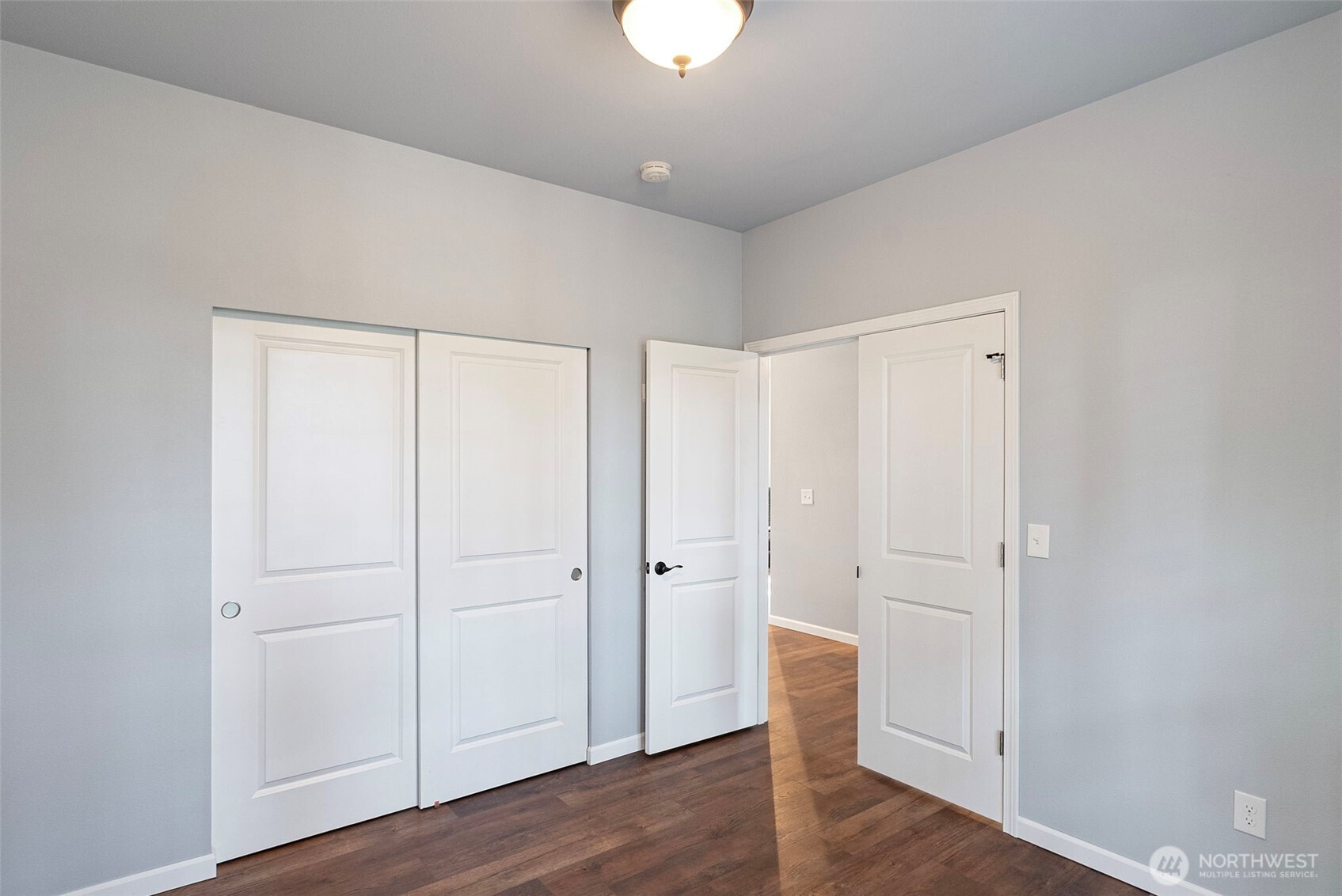 161 E Lake Forest Drive Property Photo 28