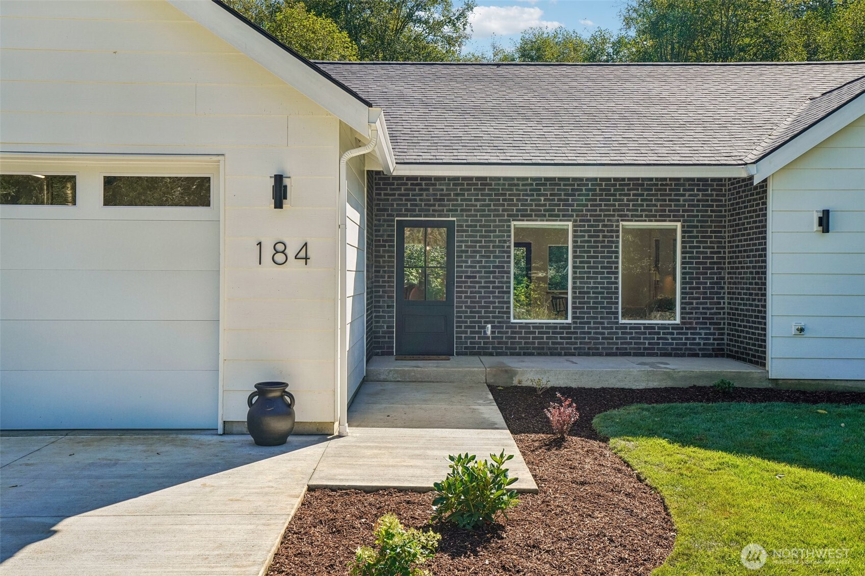 184 Trout Lakes Road Property Photo 3