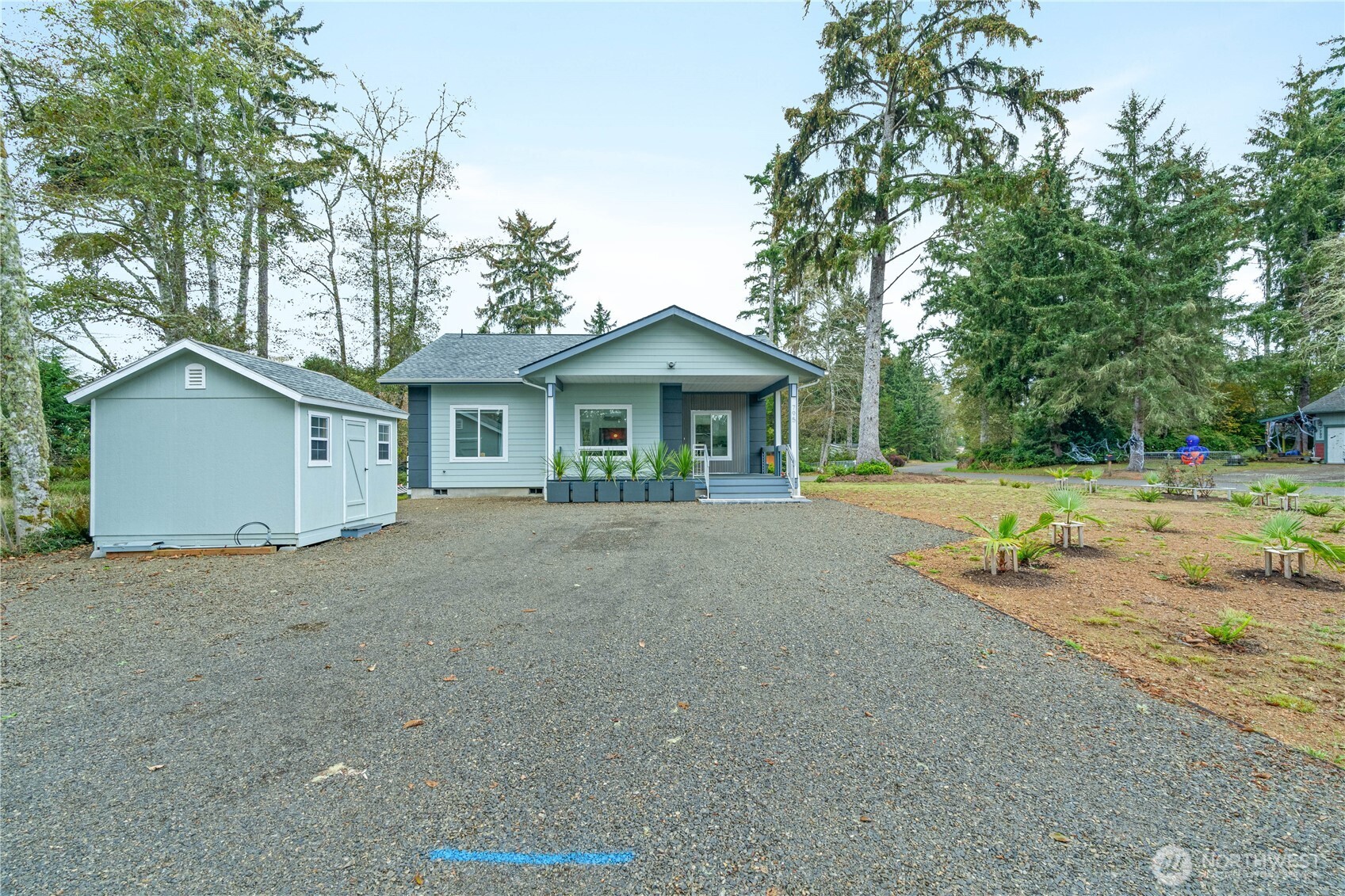 795 Wakina Loop Property Photo 1