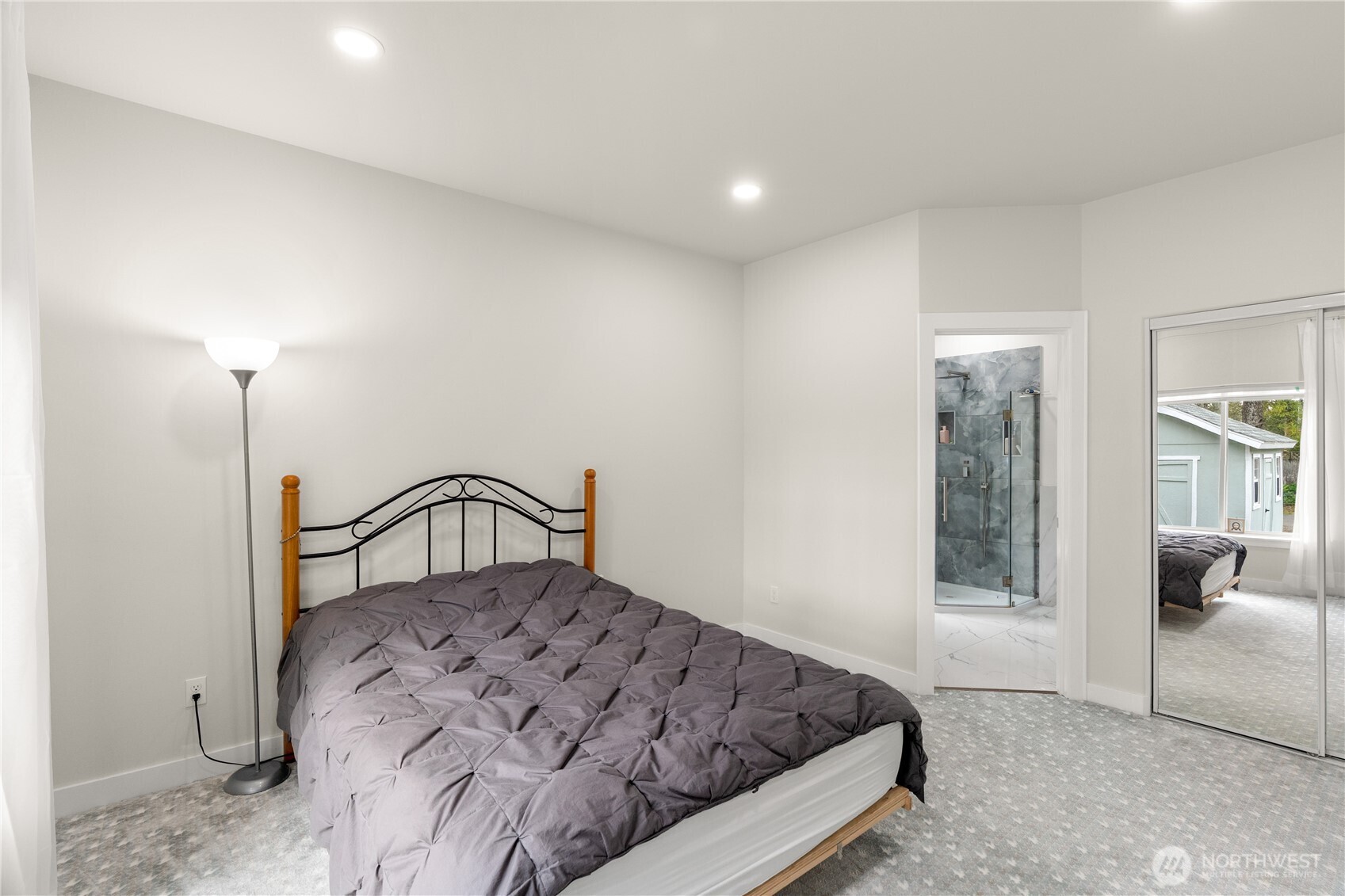 795 Wakina Loop Property Photo 8