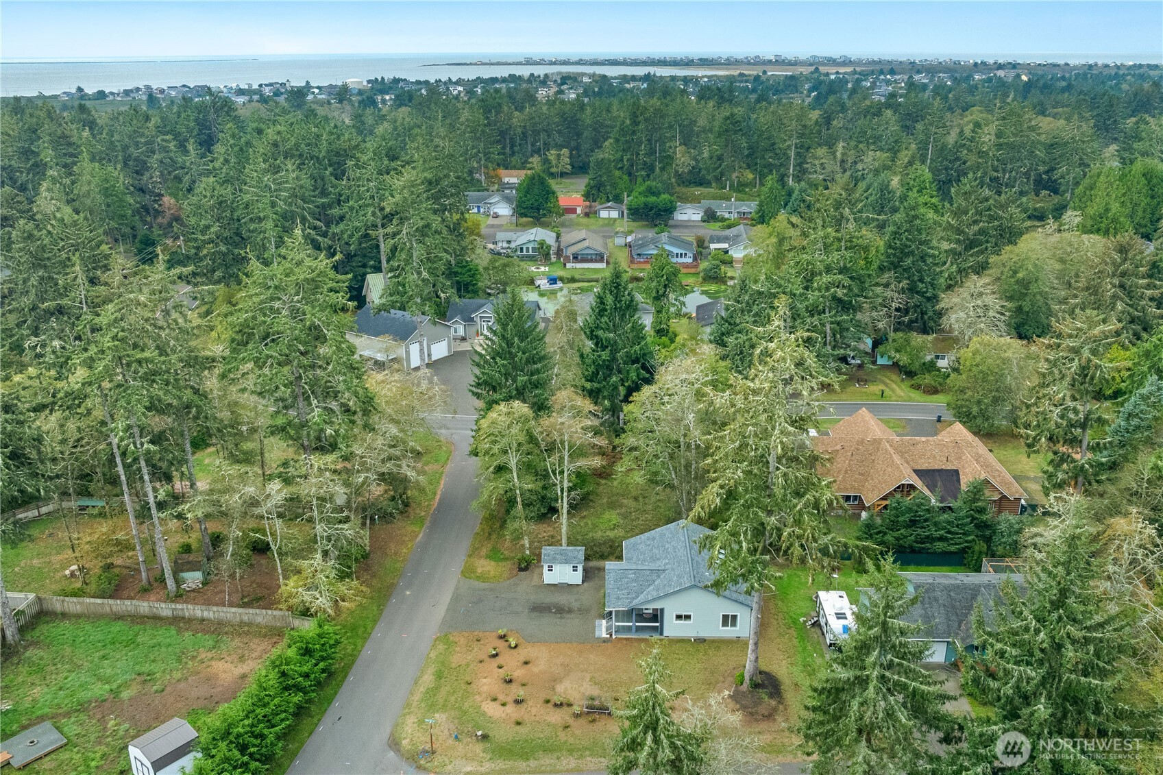 795 Wakina Loop Property Photo 23