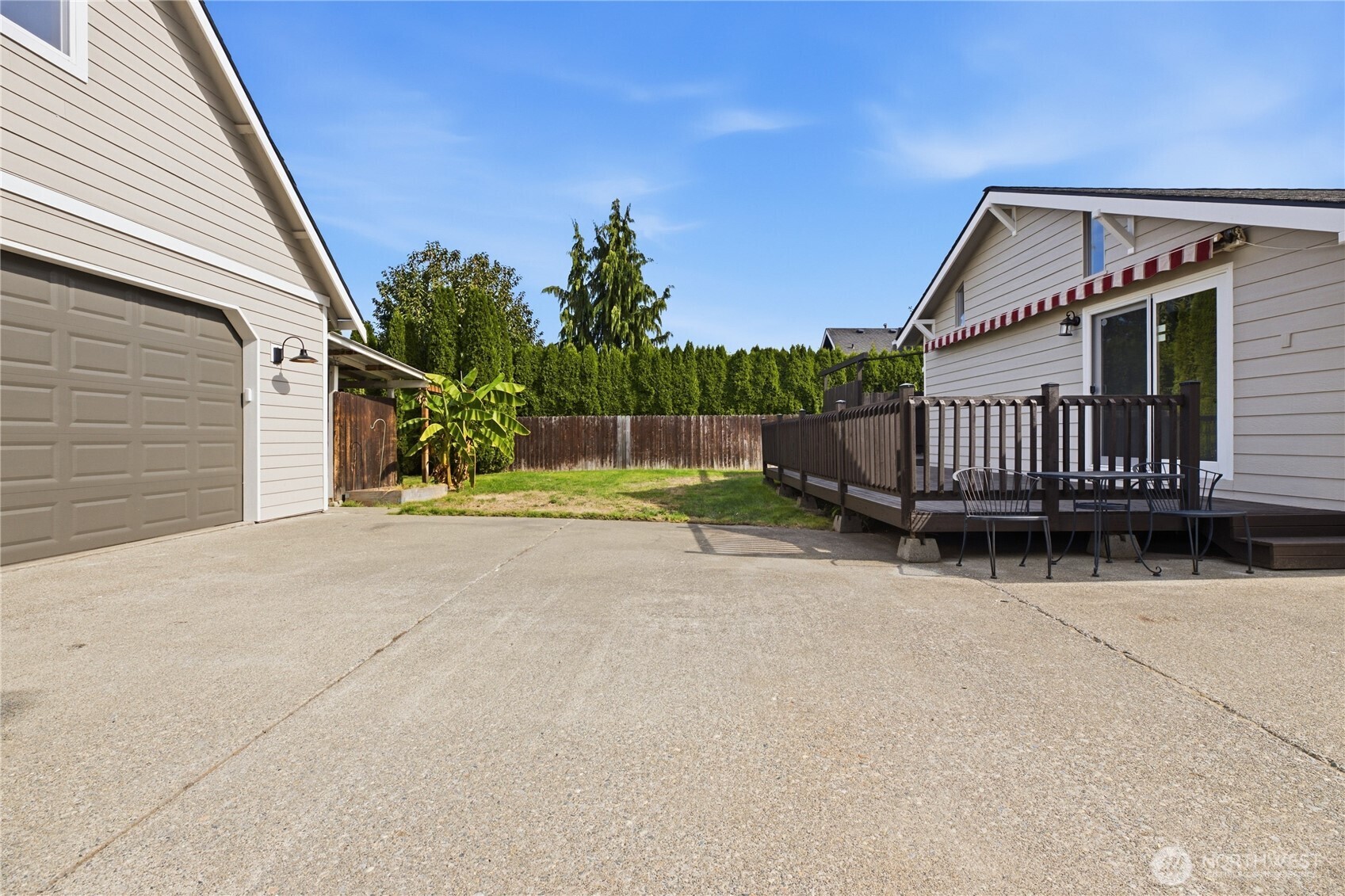 1215 8th Avenue Property Photo 32
