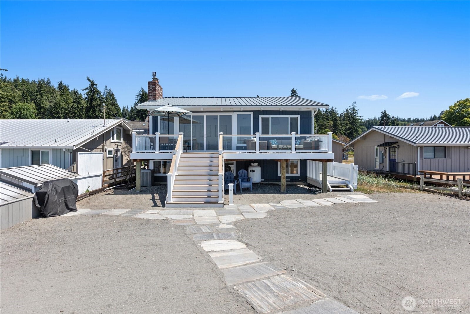 5924 Cedar Street Property Photo 2