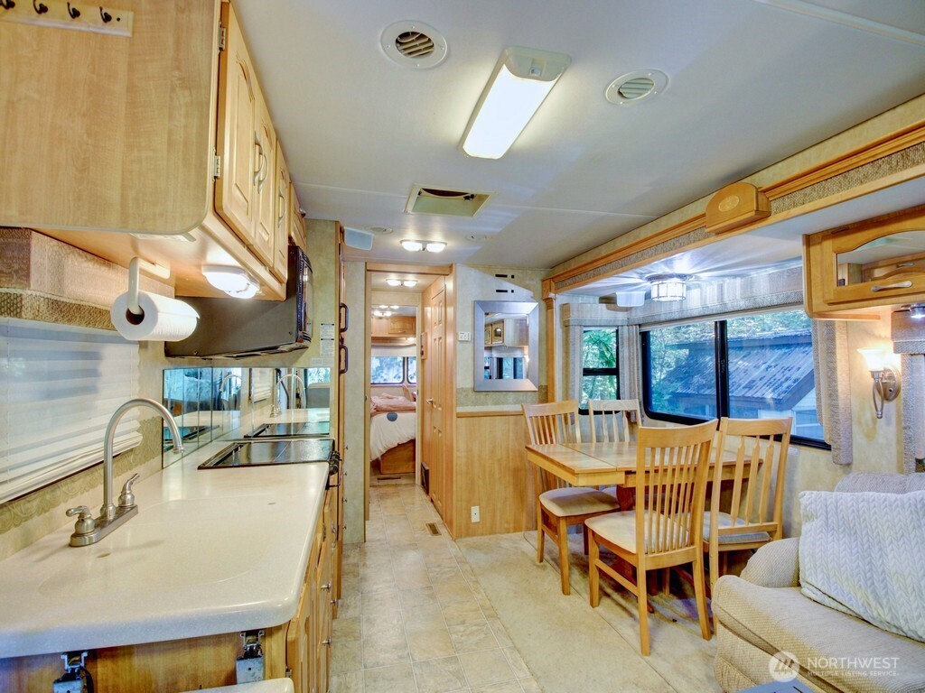 145 1 Goldrush Road Property Photo 13