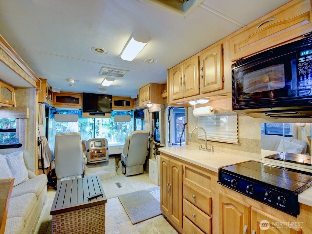 145 1 Goldrush Road Property Photo 18