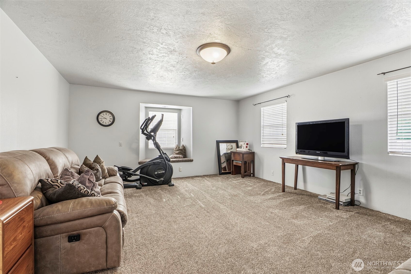 4714 Pine Street Property Photo 20