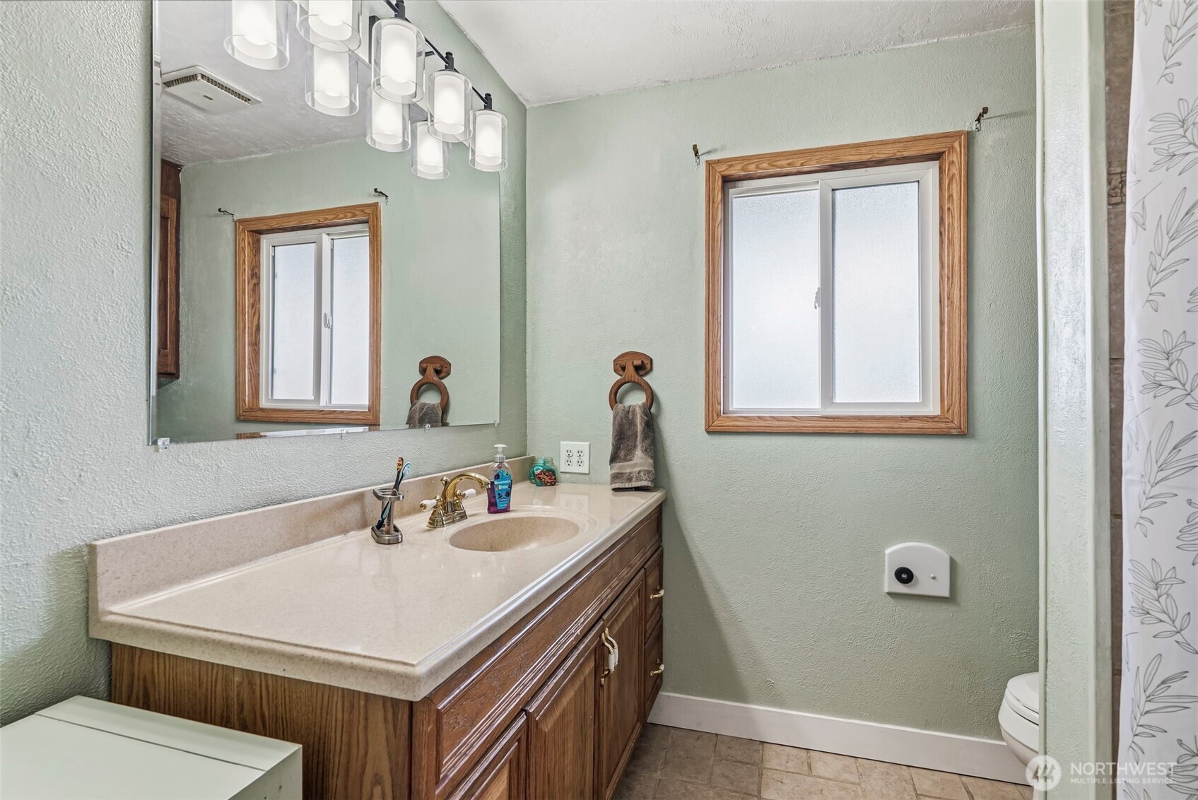 4714 Pine Street Property Photo 21