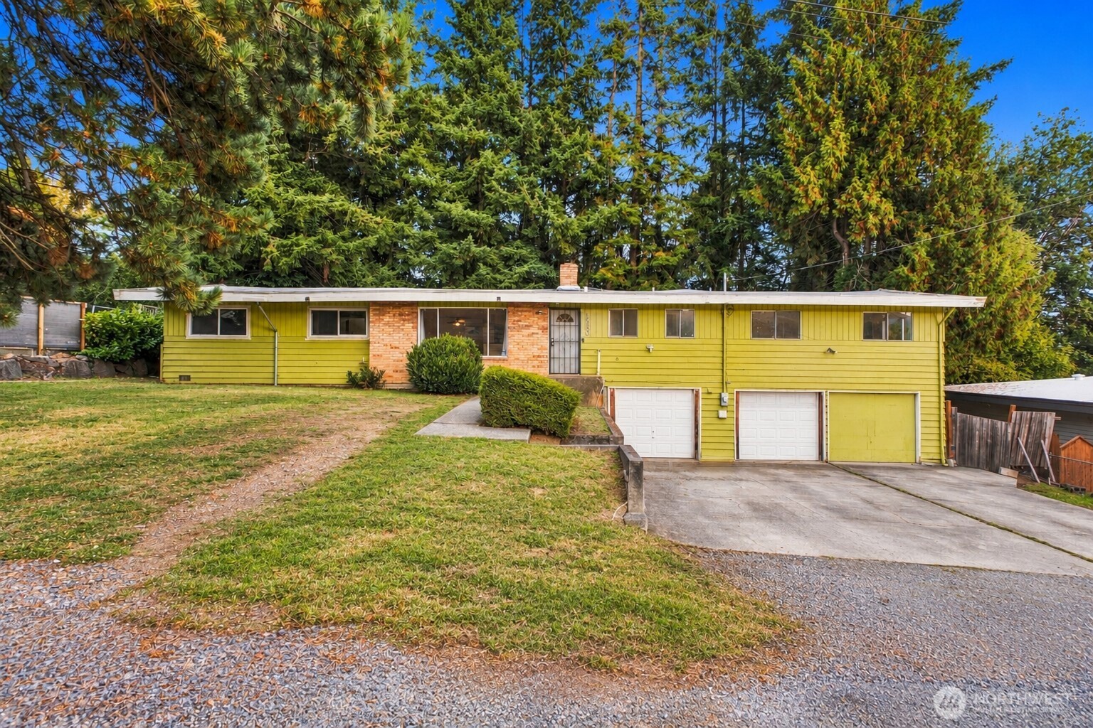 12900 76th Avenue Property Photo 1