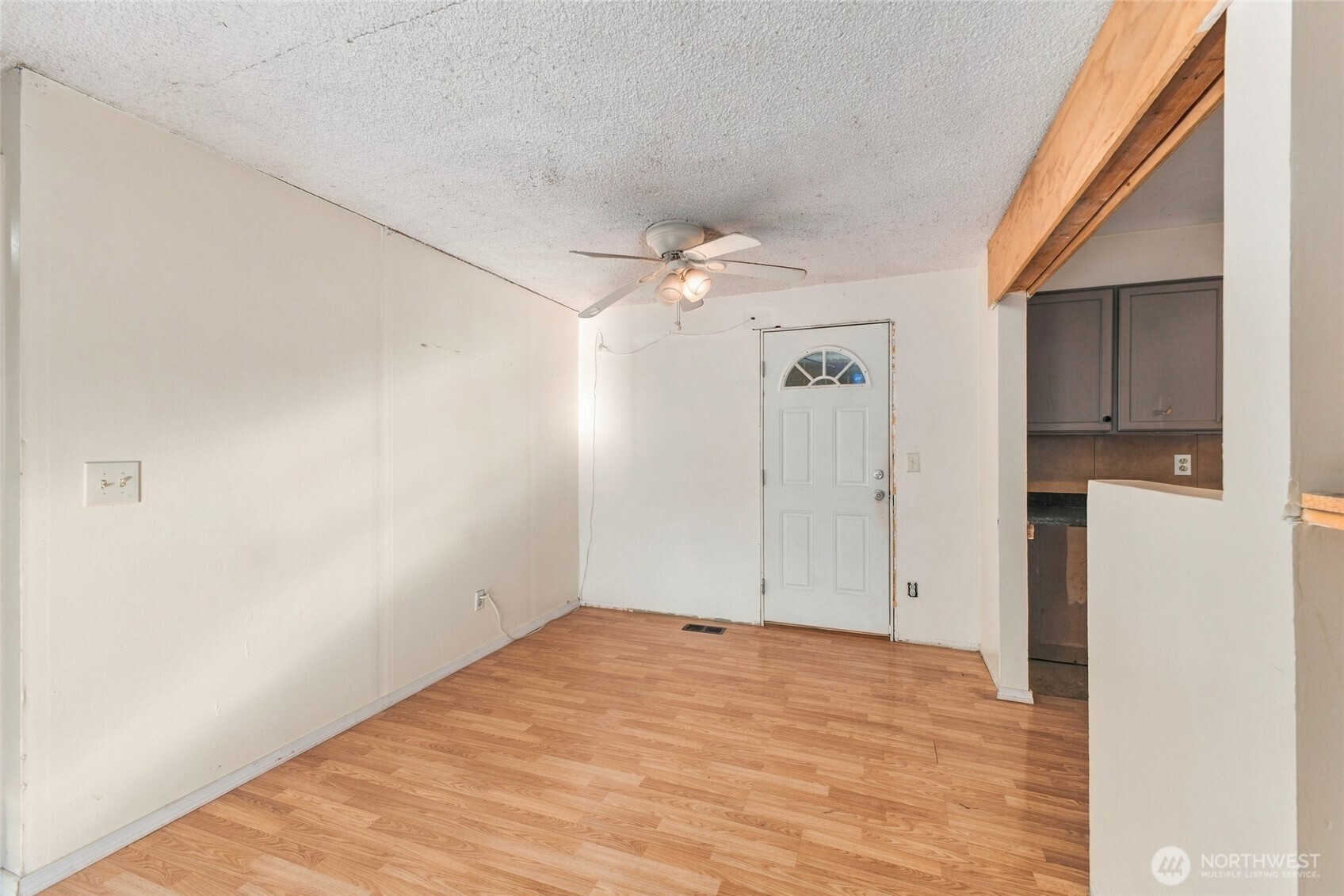12900 76th Avenue Property Photo 8