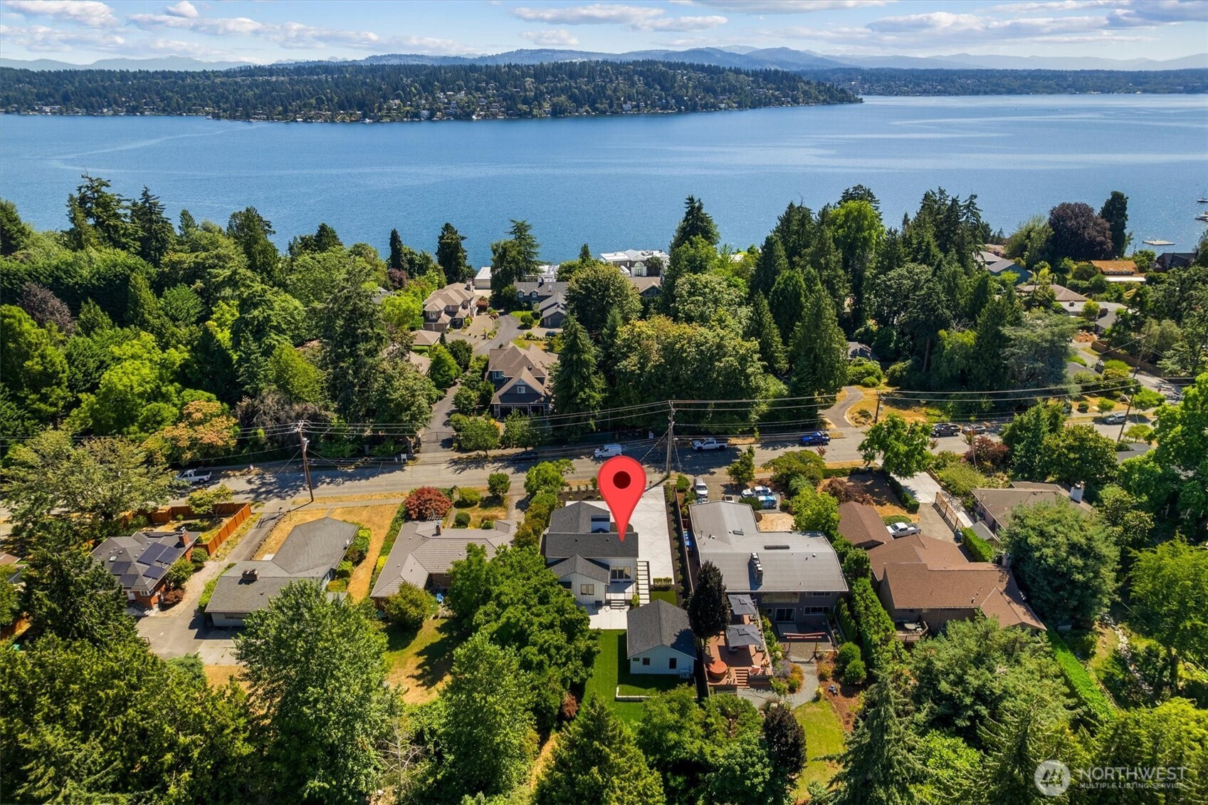 7745 Seward Park Avenue Property Photo 10