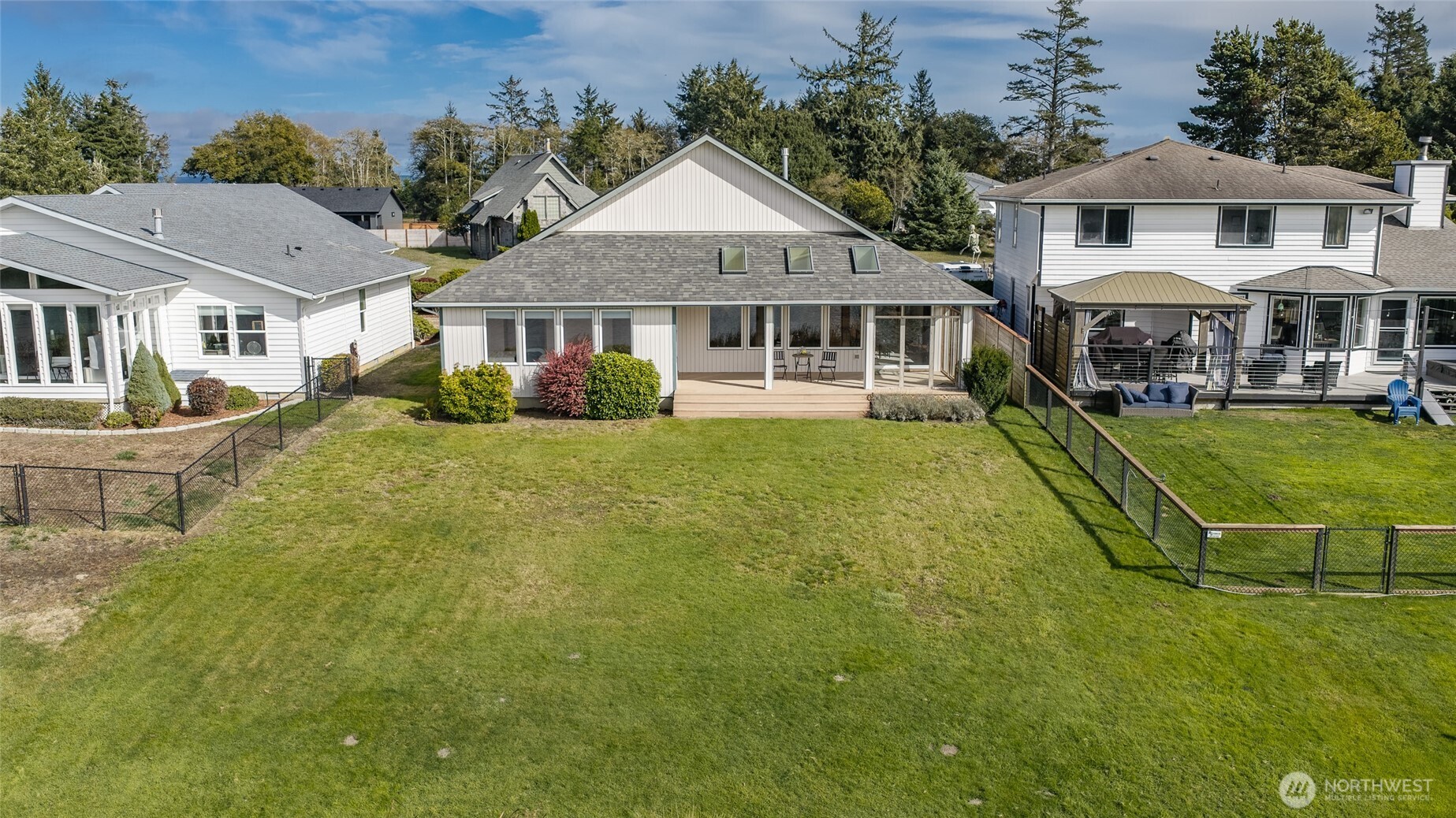 597 Blue Wing Loop Property Photo 3