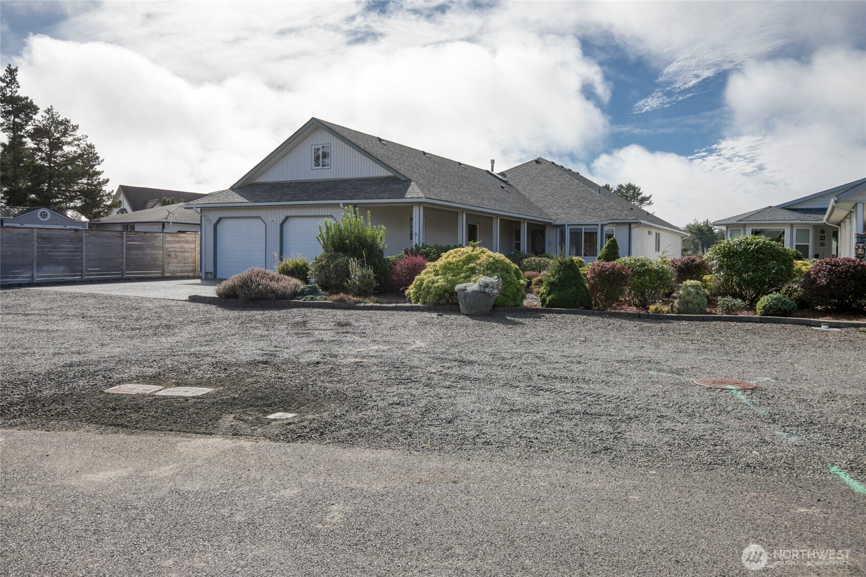 597 Blue Wing Loop Property Photo 7