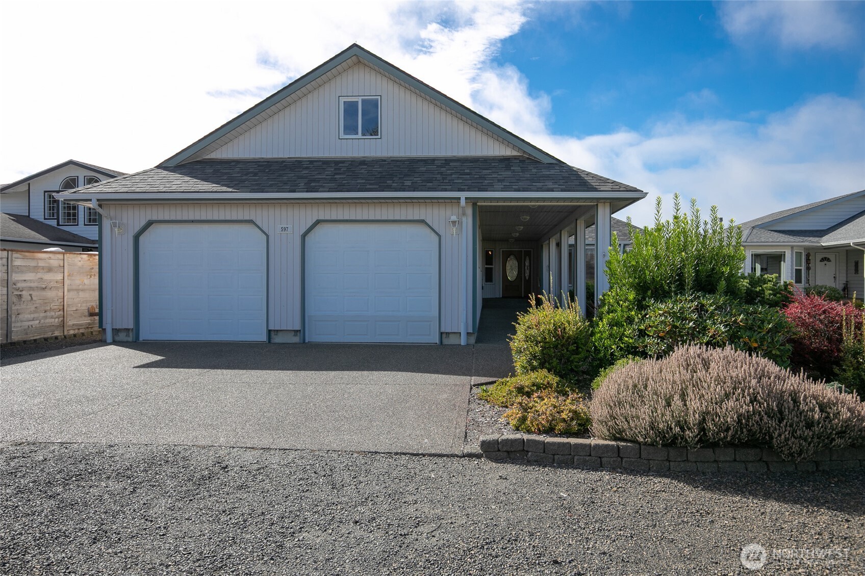 597 Blue Wing Loop Property Photo 8