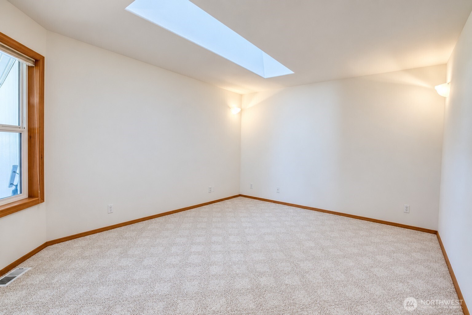 597 Blue Wing Loop Property Photo 11