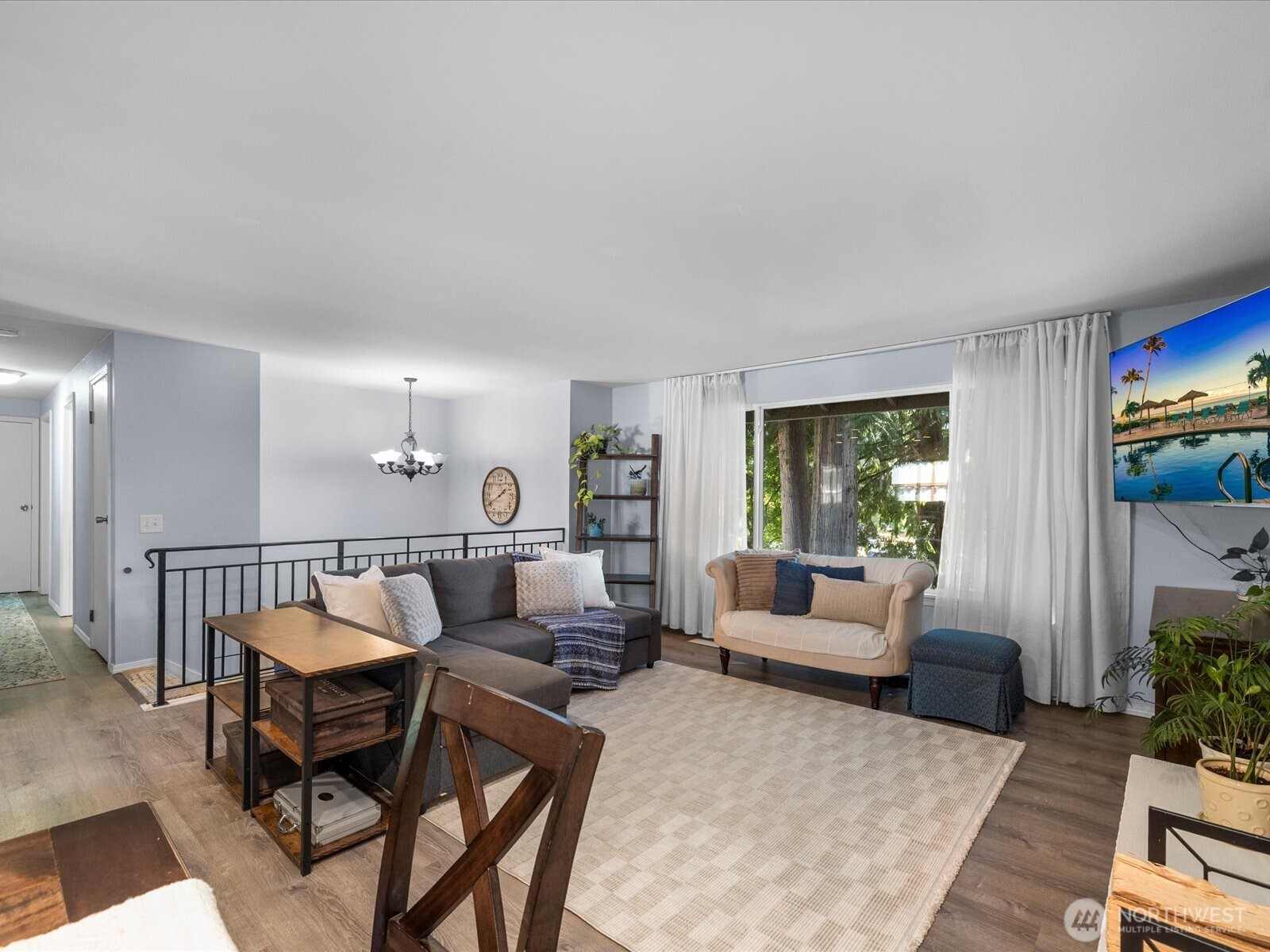 19310 1st Avenue Property Photo 11