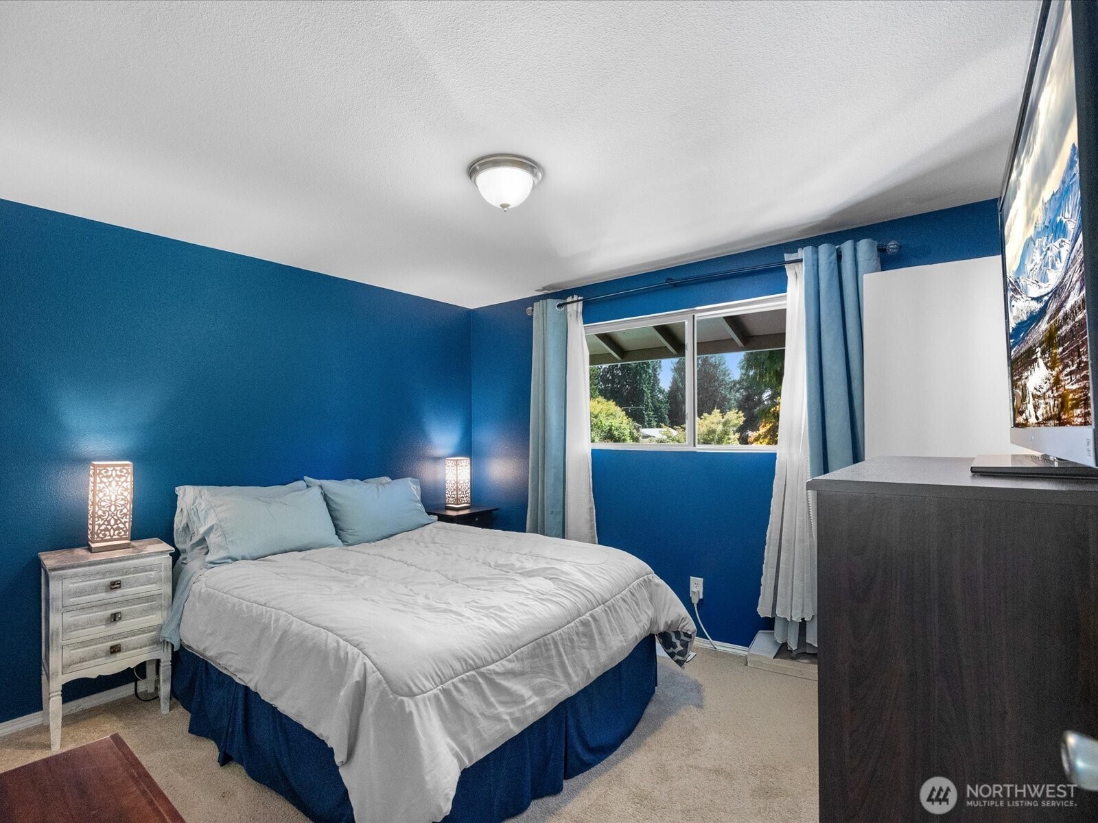 19310 1st Avenue Property Photo 20