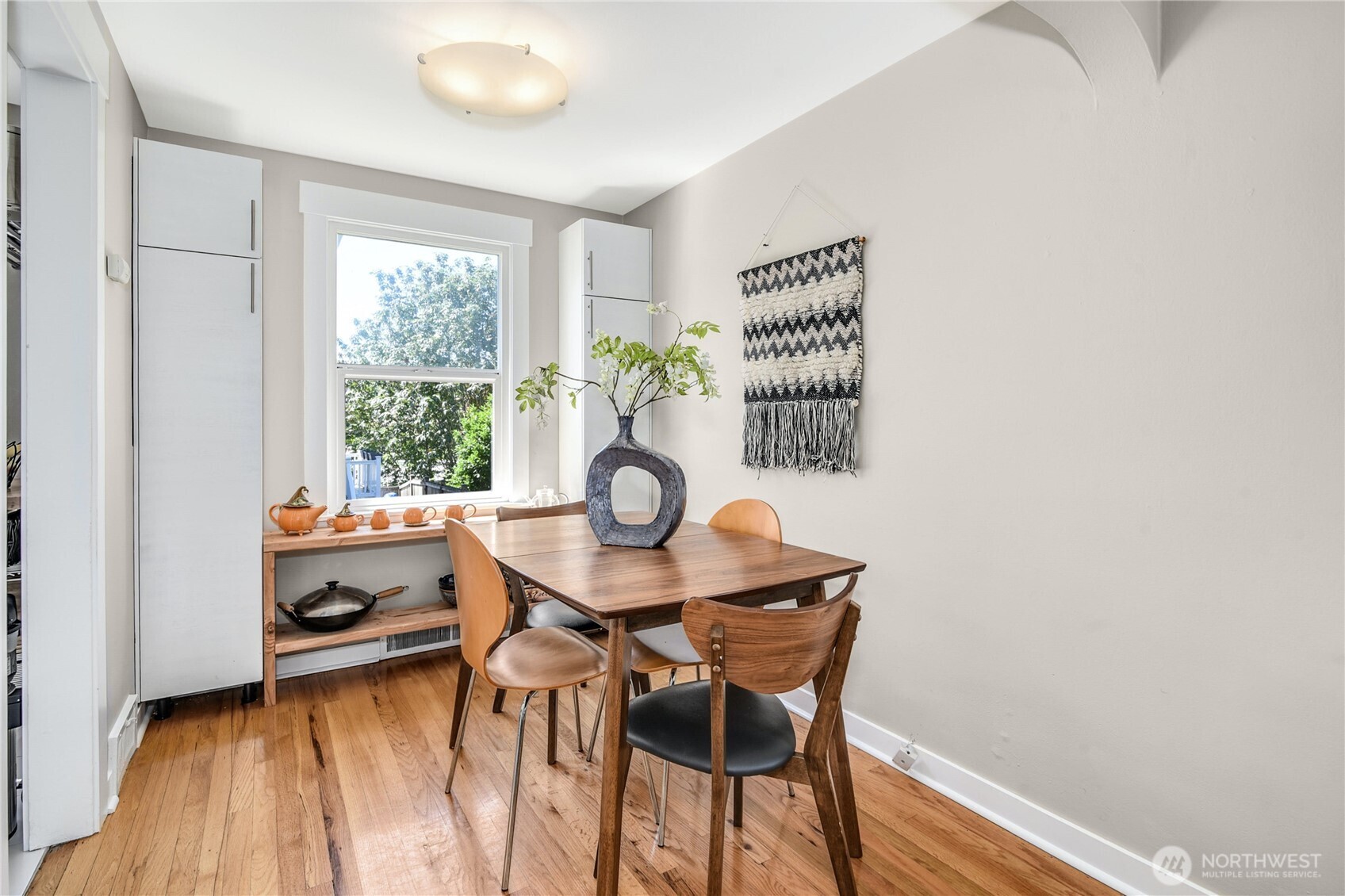 3405 Nw Market Street Property Photo 5