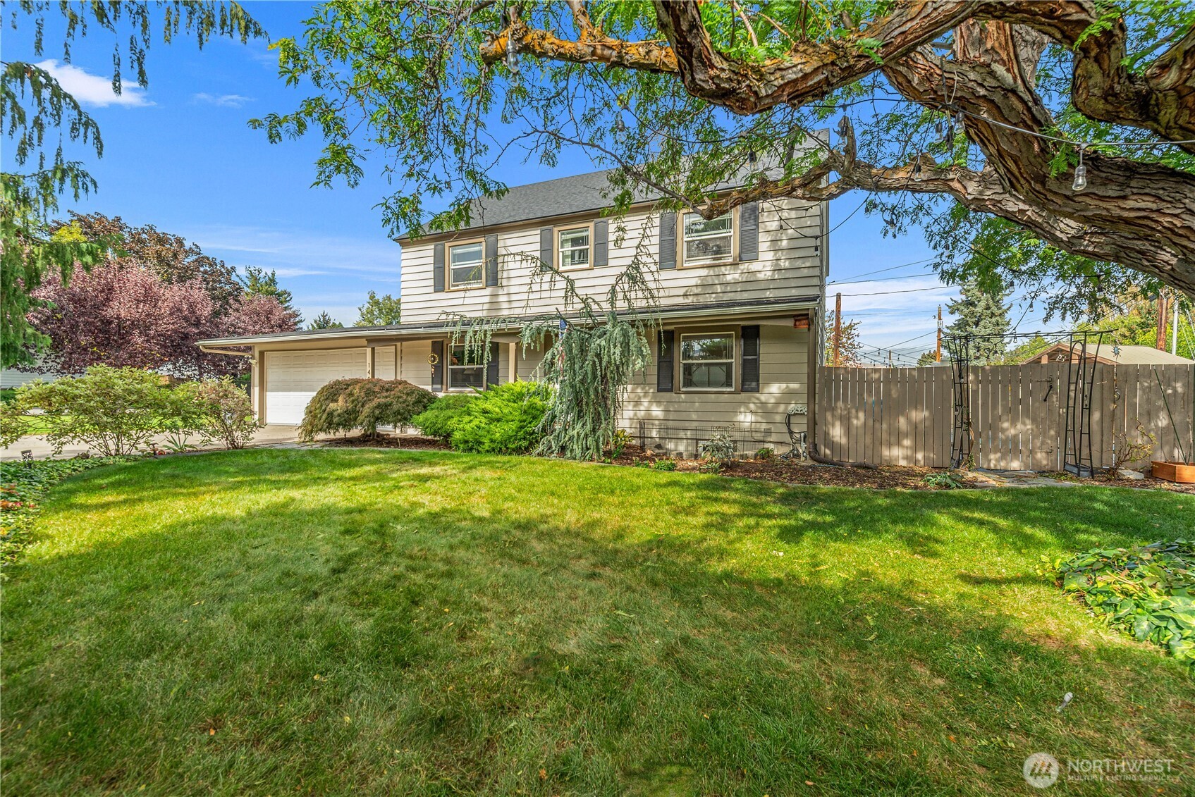 1408 Westwood Avenue Property Photo 2