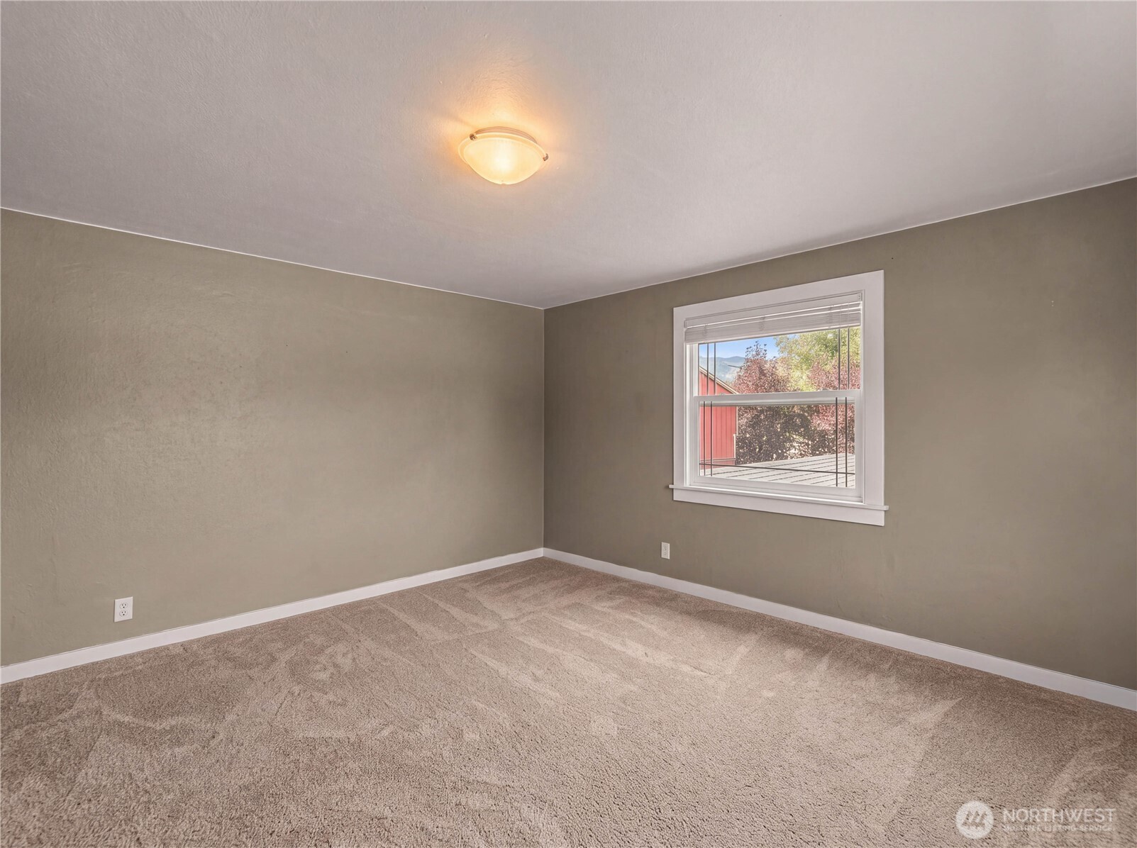 1408 Westwood Avenue Property Photo 27