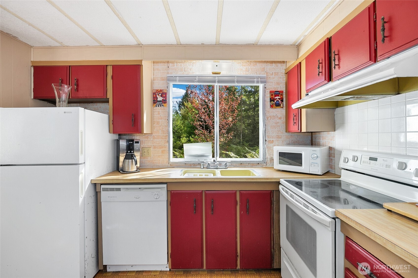 180 E Mcmickin Road Property Photo 8