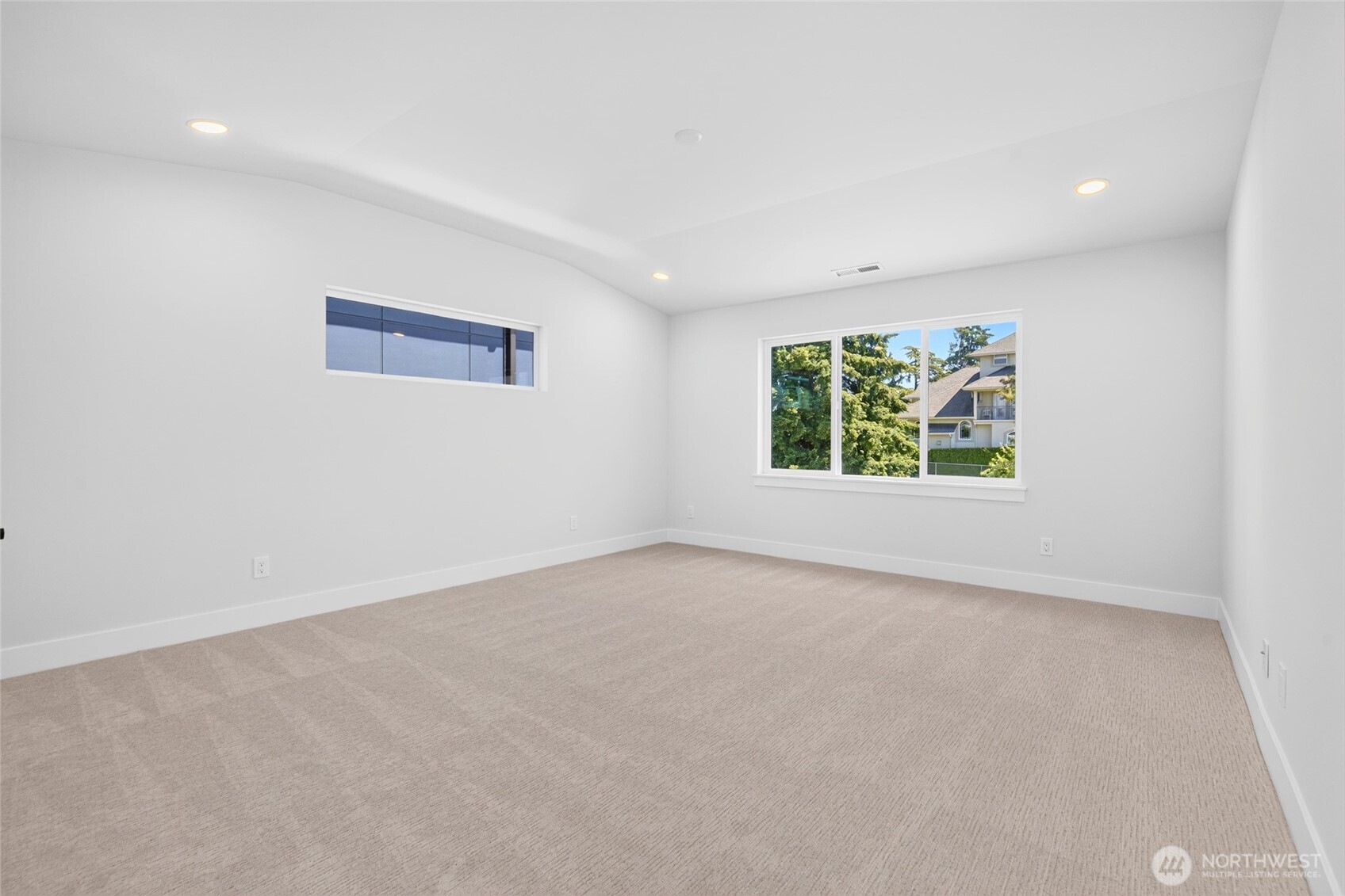 17840 86th Avenue Property Photo 15