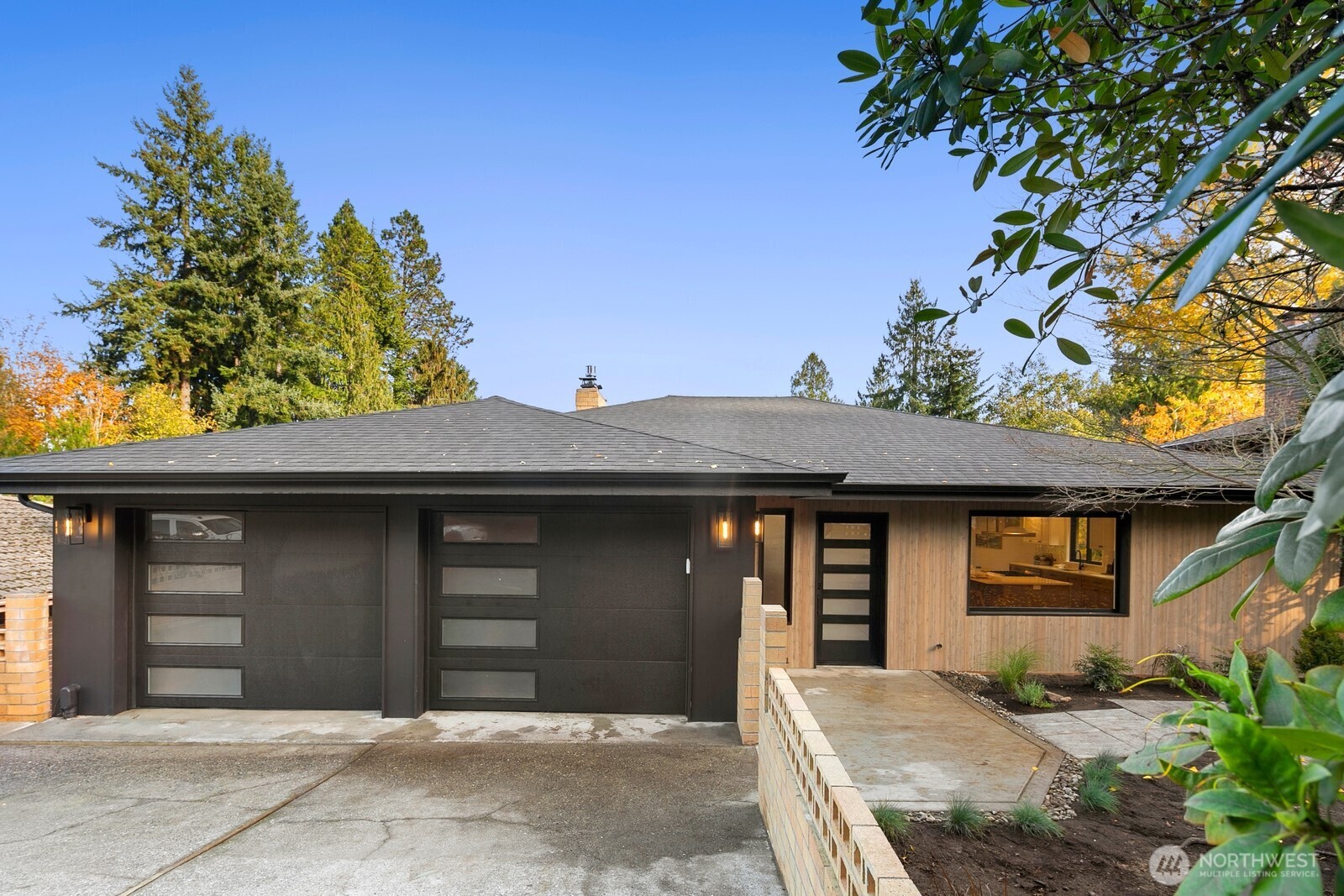 16040 36th Avenue Property Photo 2