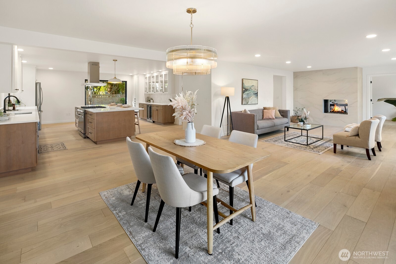 16040 36th Avenue Property Photo 4
