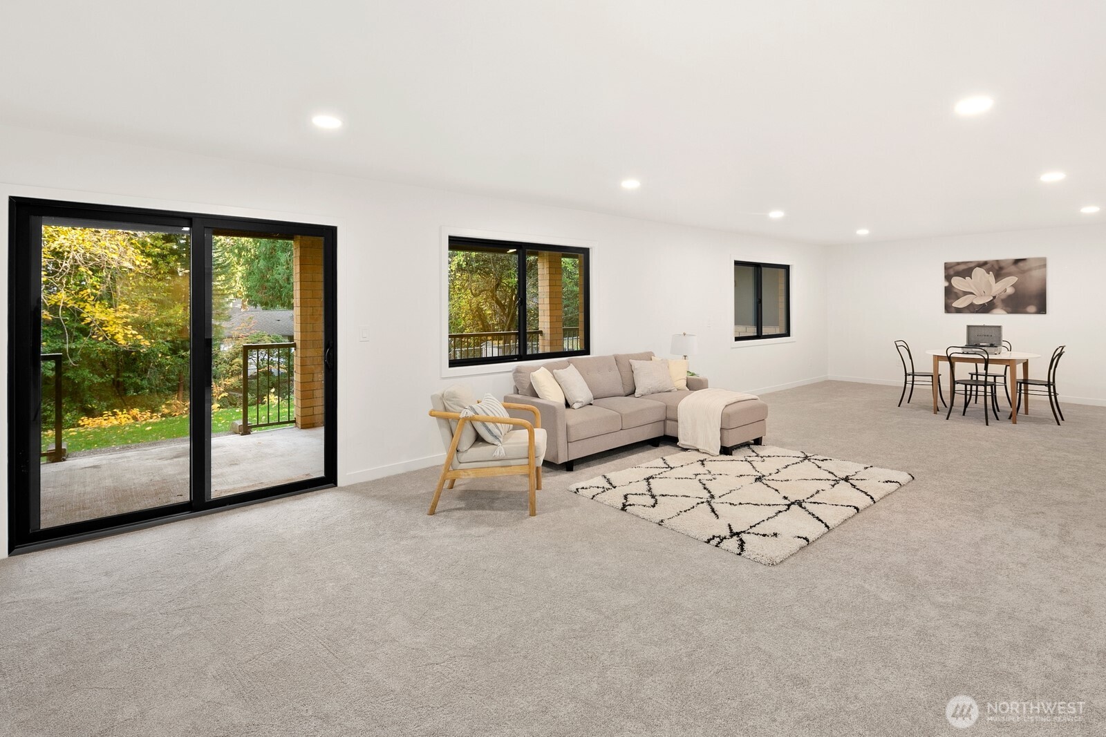 16040 36th Avenue Property Photo 29