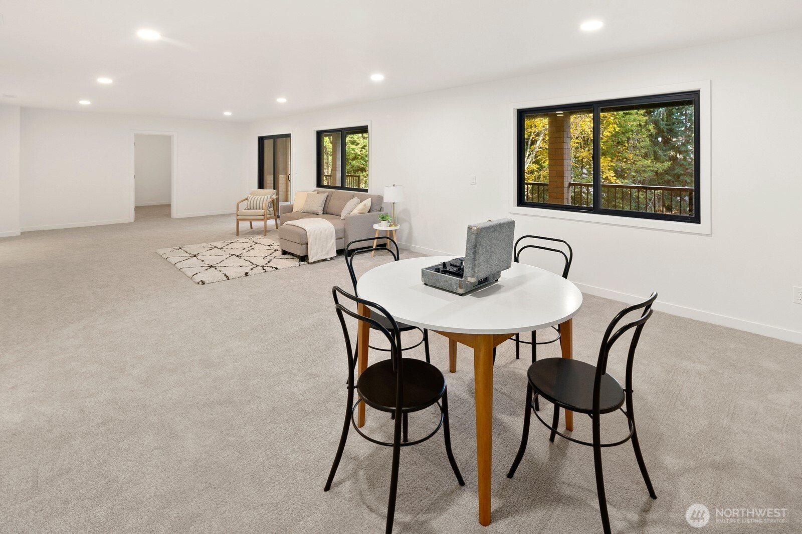 16040 36th Avenue Property Photo 31