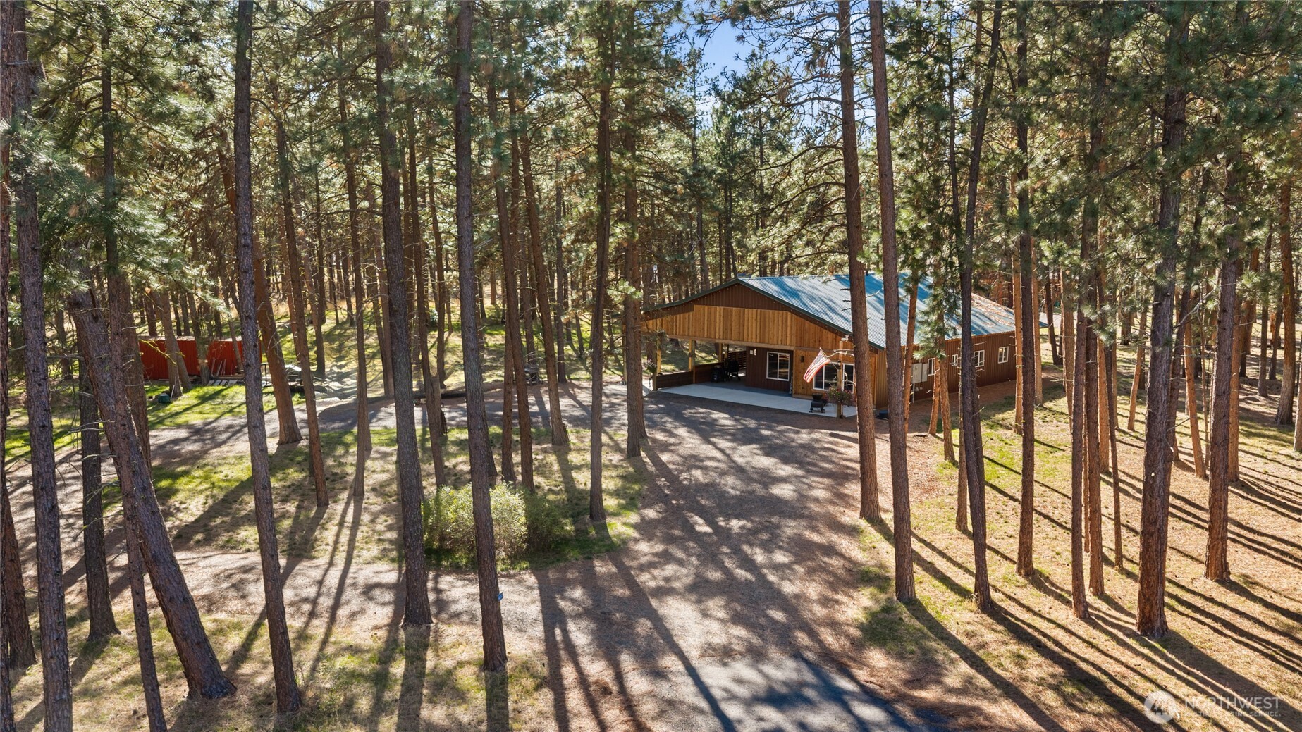 4652 Airport Road Property Photo 35