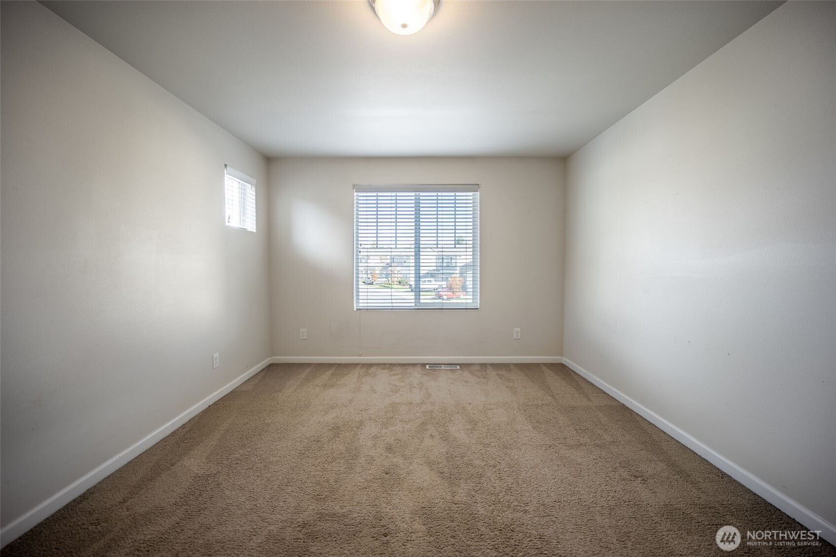 13808 65th Ave E Property Photo 21