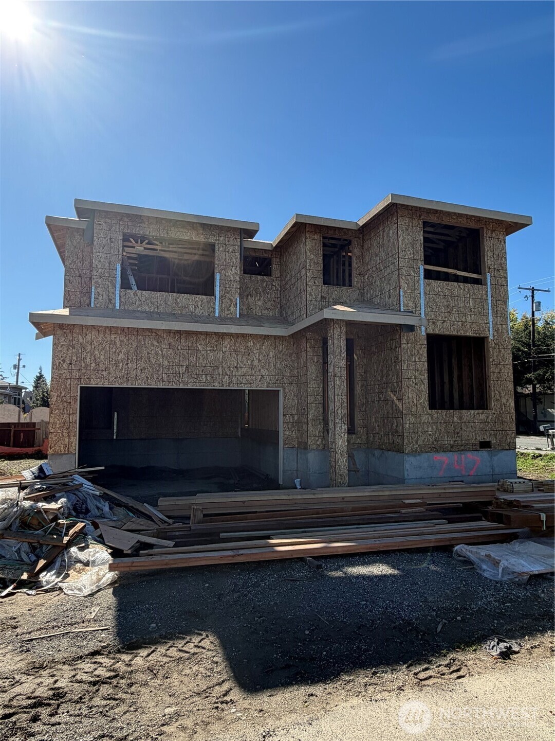 747 Maple Avenue Property Photo 1
