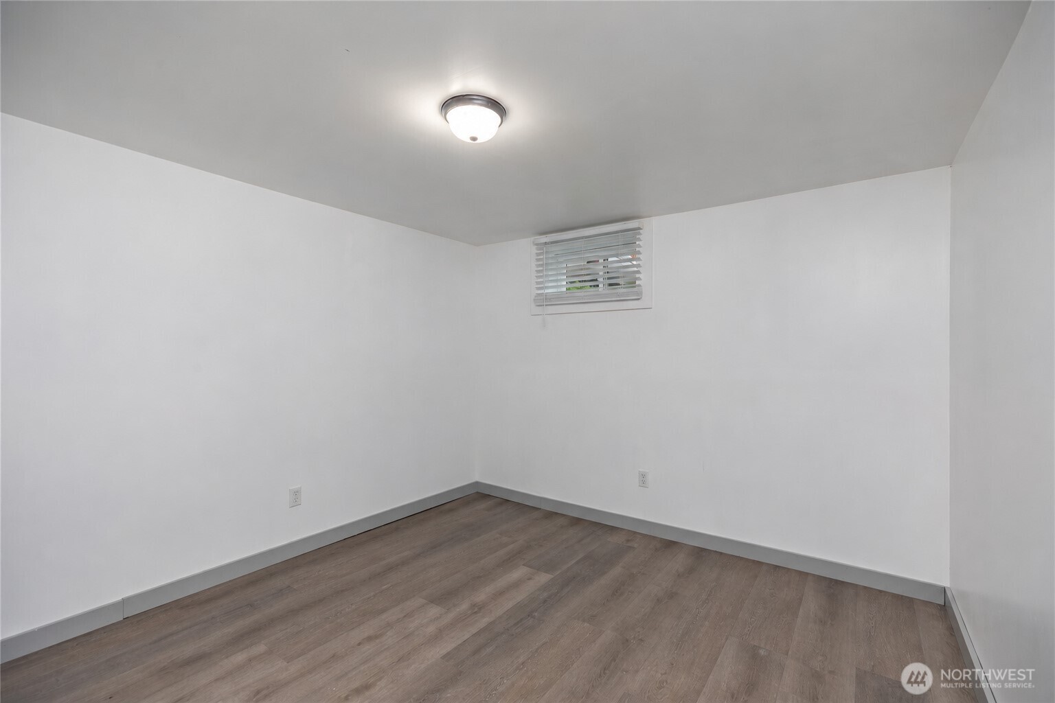 10214 4th Avenue B Property Photo 12