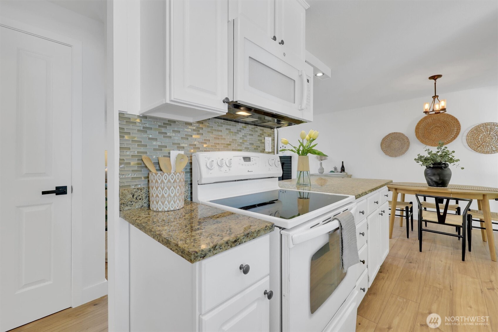 20915 W Richmond Road Property Photo 15