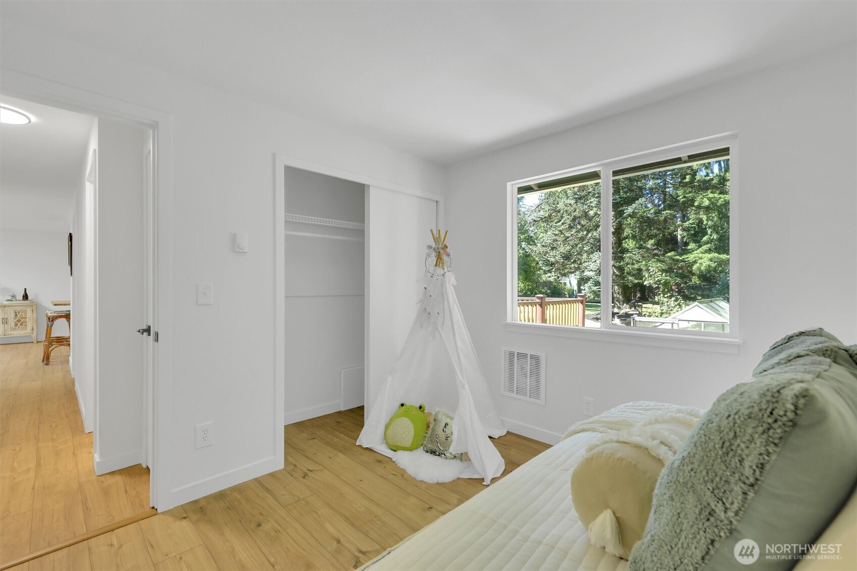 20915 W Richmond Road Property Photo 30