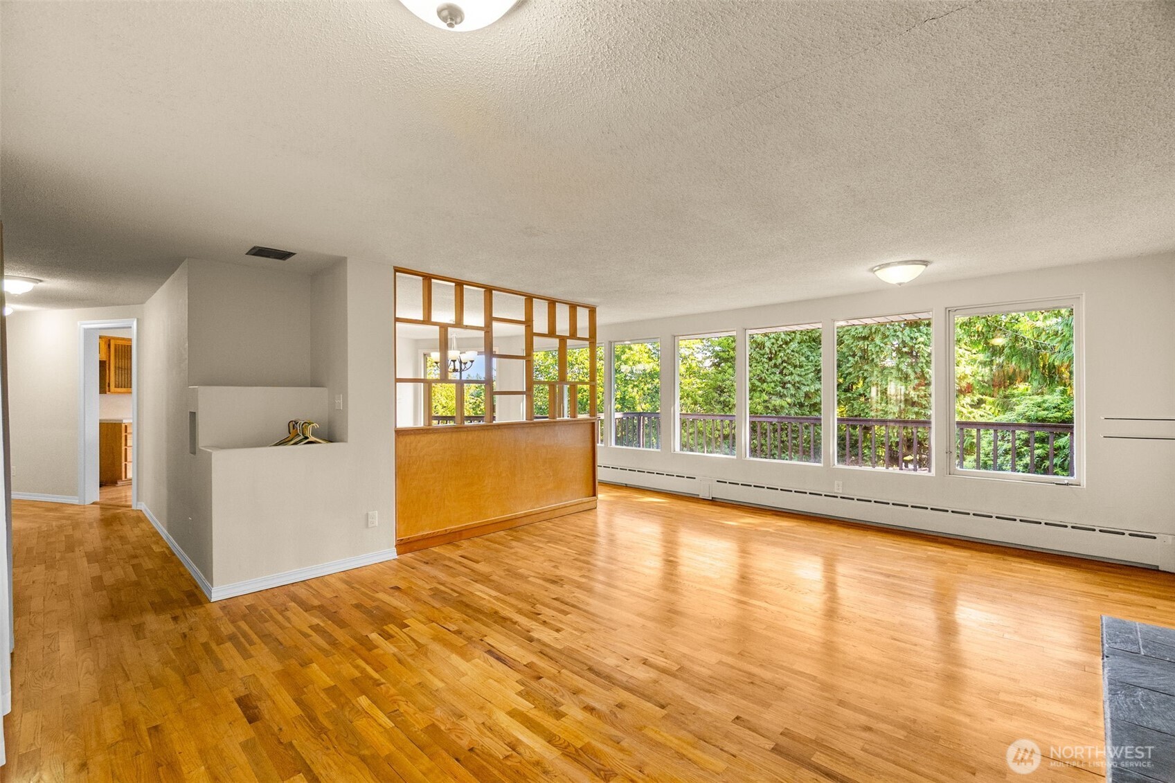 406 3rd Avenue Property Photo 8