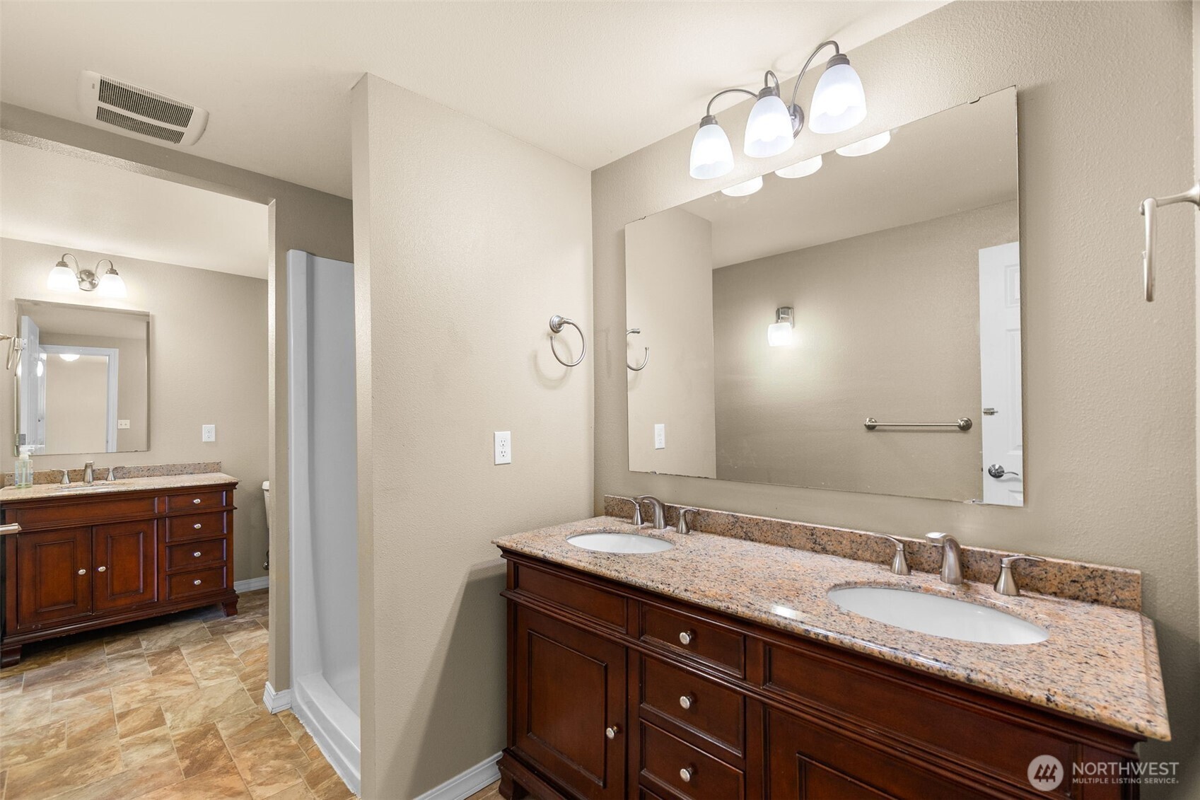 406 3rd Avenue Property Photo 20