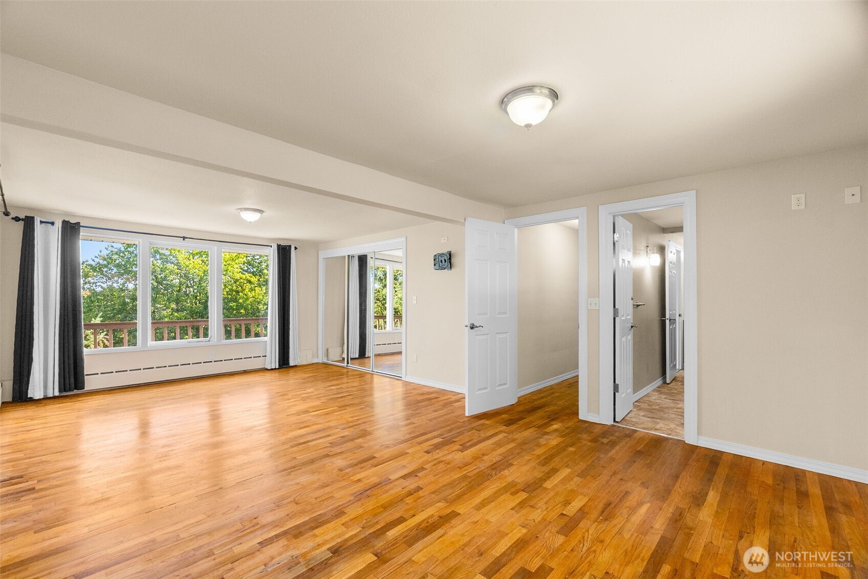 406 3rd Avenue Property Photo 22