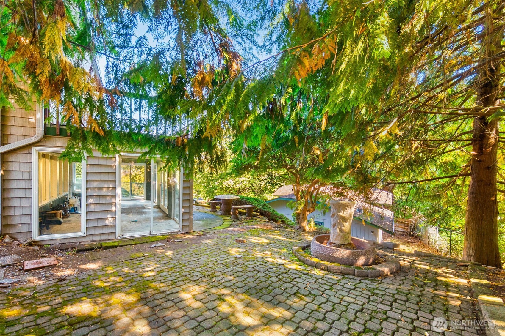 406 3rd Avenue Property Photo 37