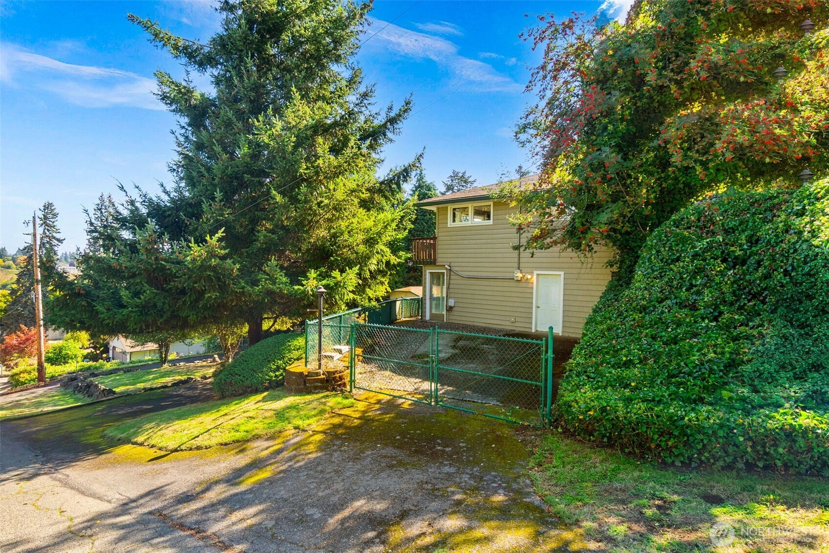 406 3rd Avenue Property Photo 40