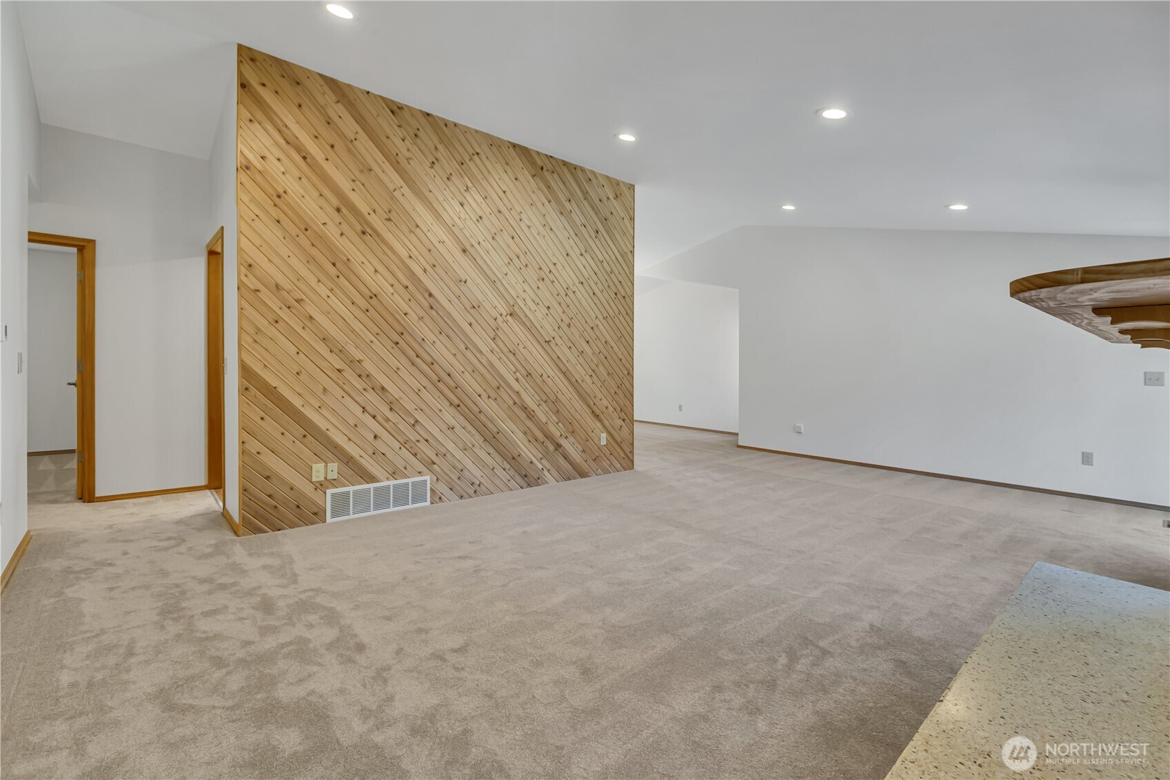 4038 169th Avenue Property Photo 5