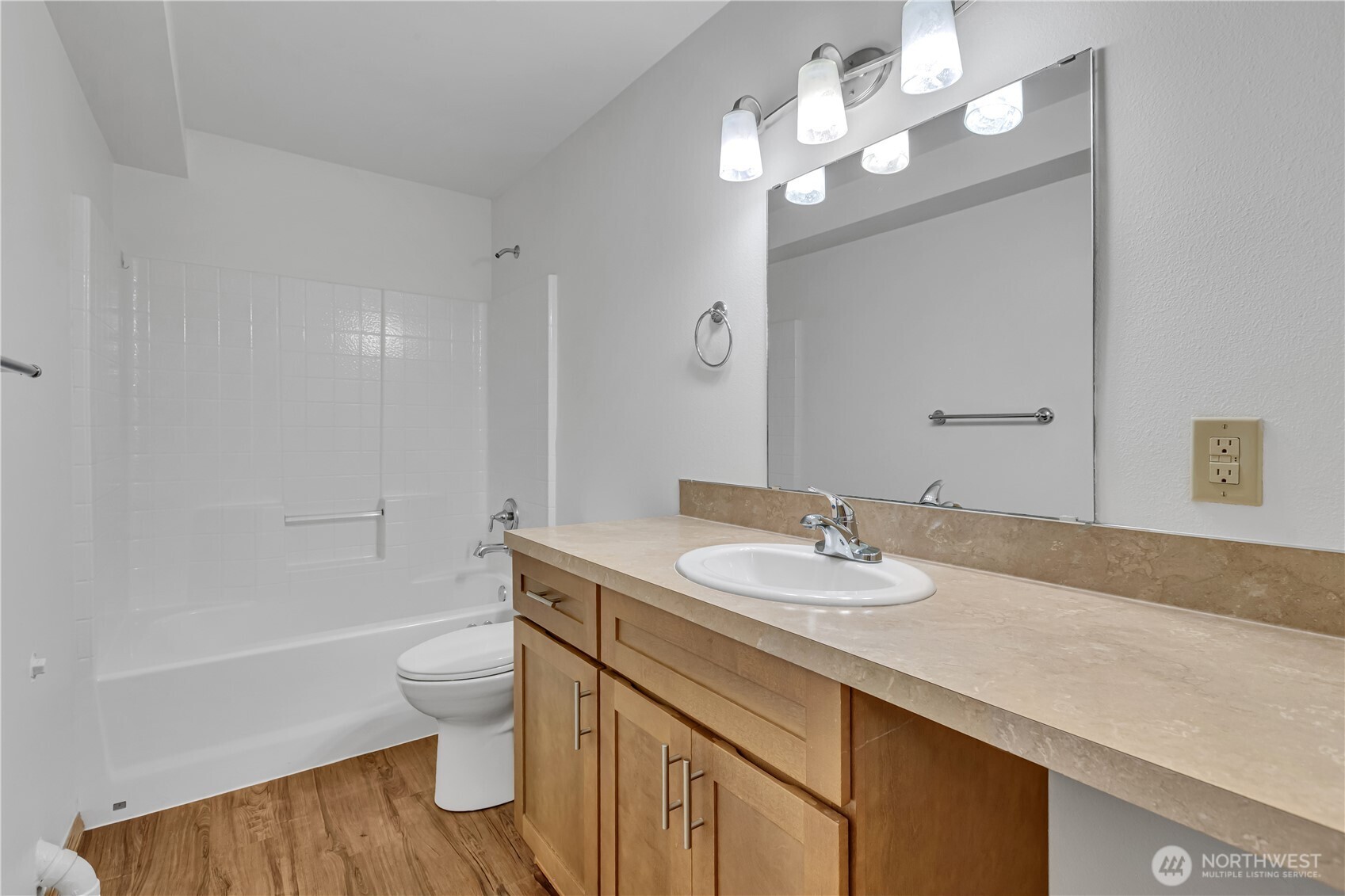 4038 169th Avenue Property Photo 28