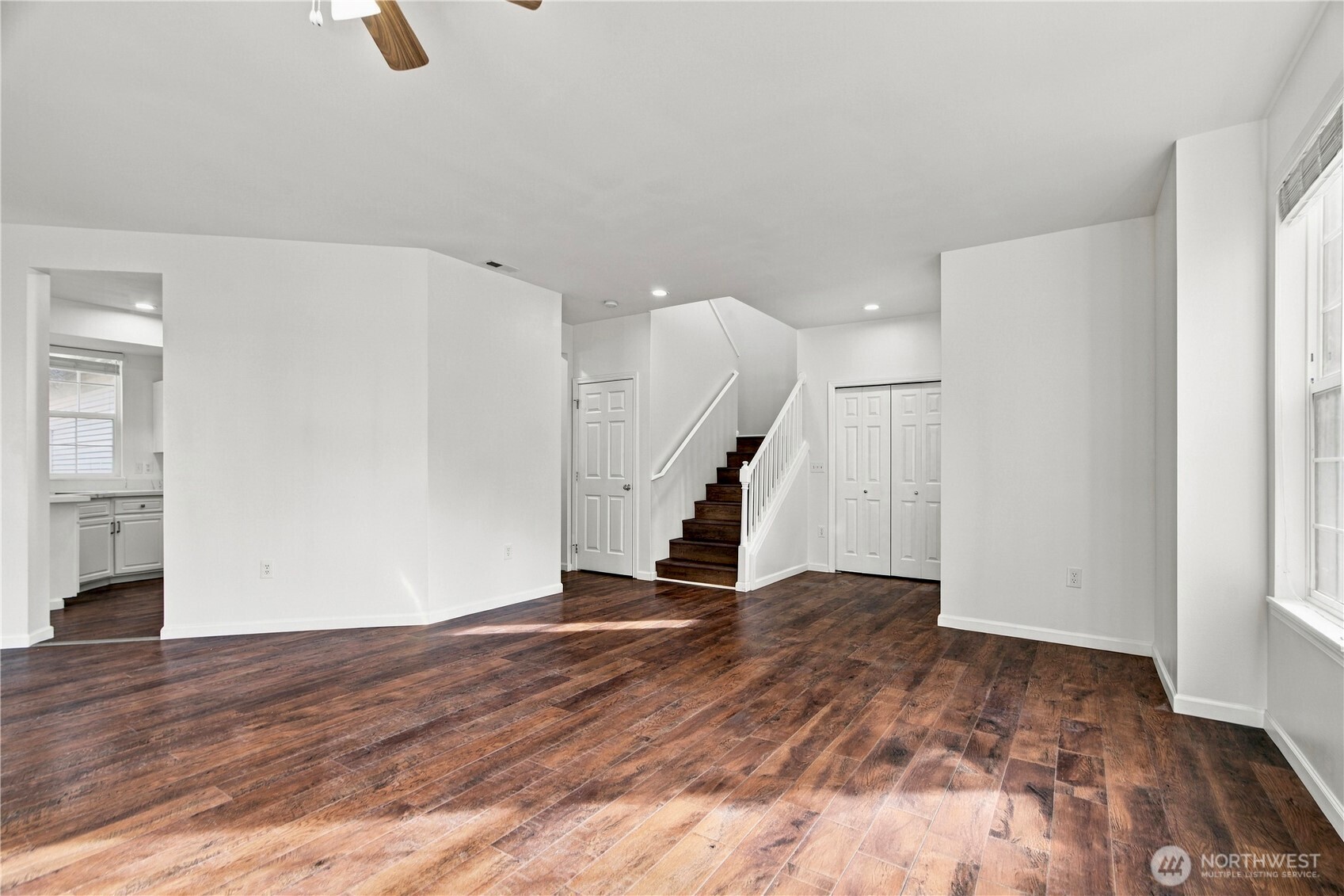 22634 Ne 4th Place 60 Property Photo 19