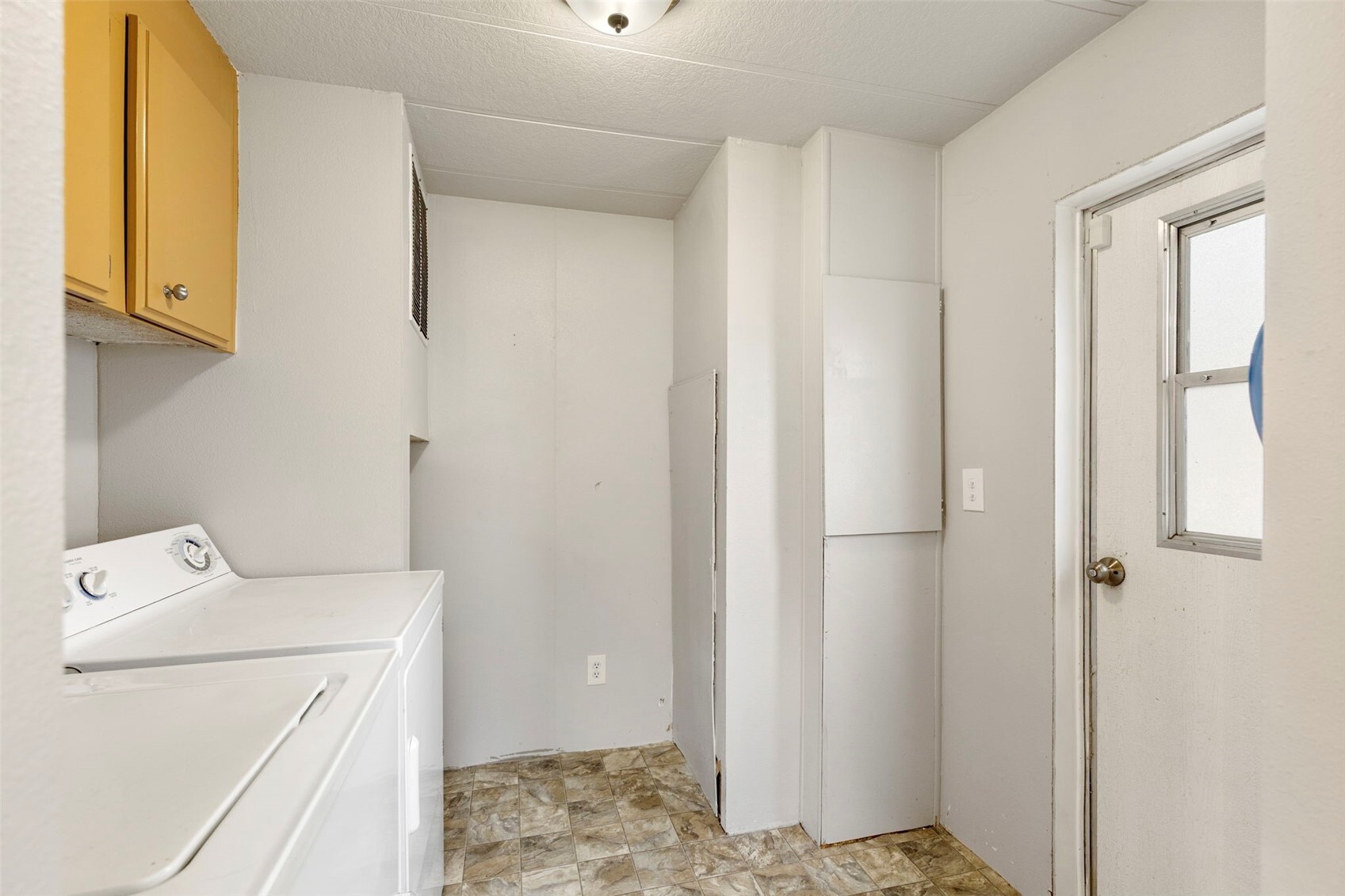 2958 Nw Mountain View Road A Property Photo 33