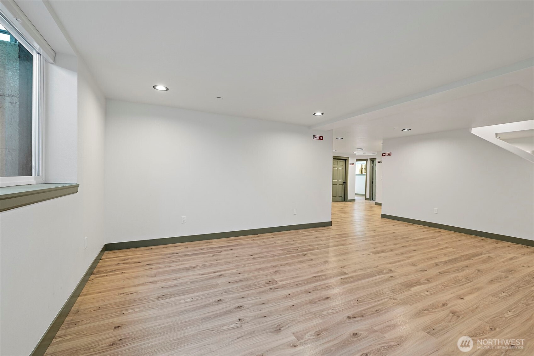 1008 E Guiberson Street Property Photo 17