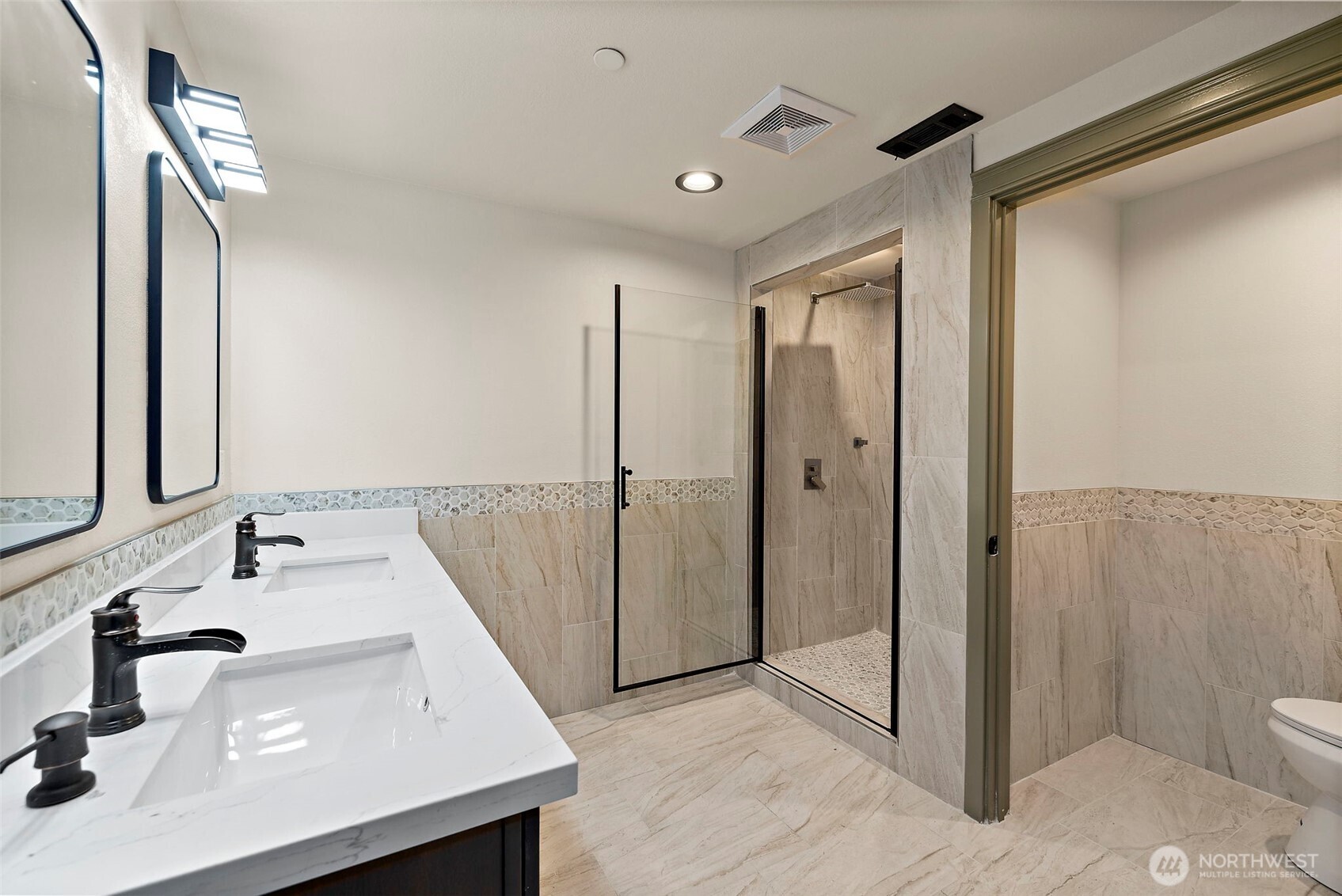 1008 E Guiberson Street Property Photo 27