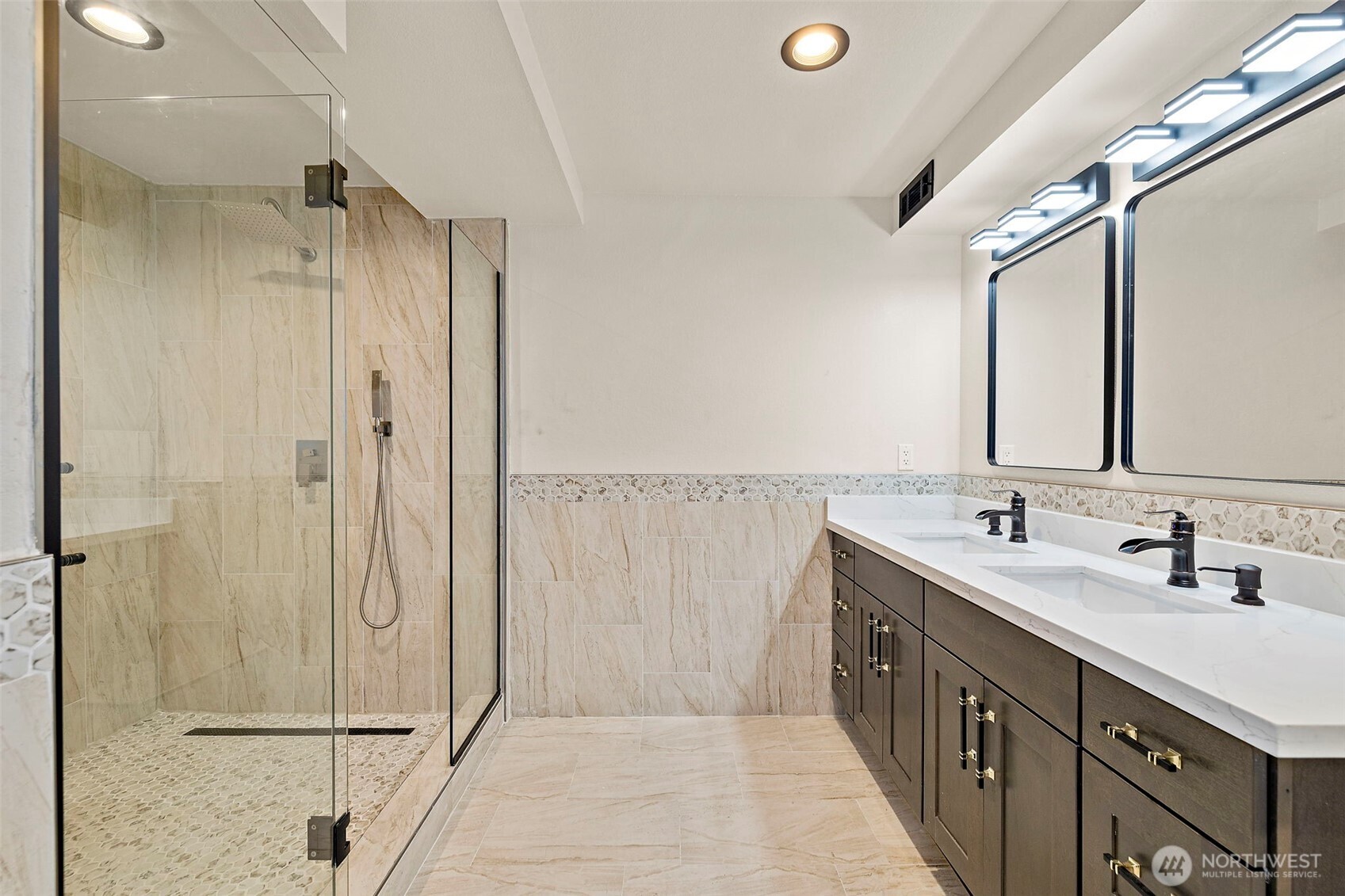 1008 E Guiberson Street Property Photo 30