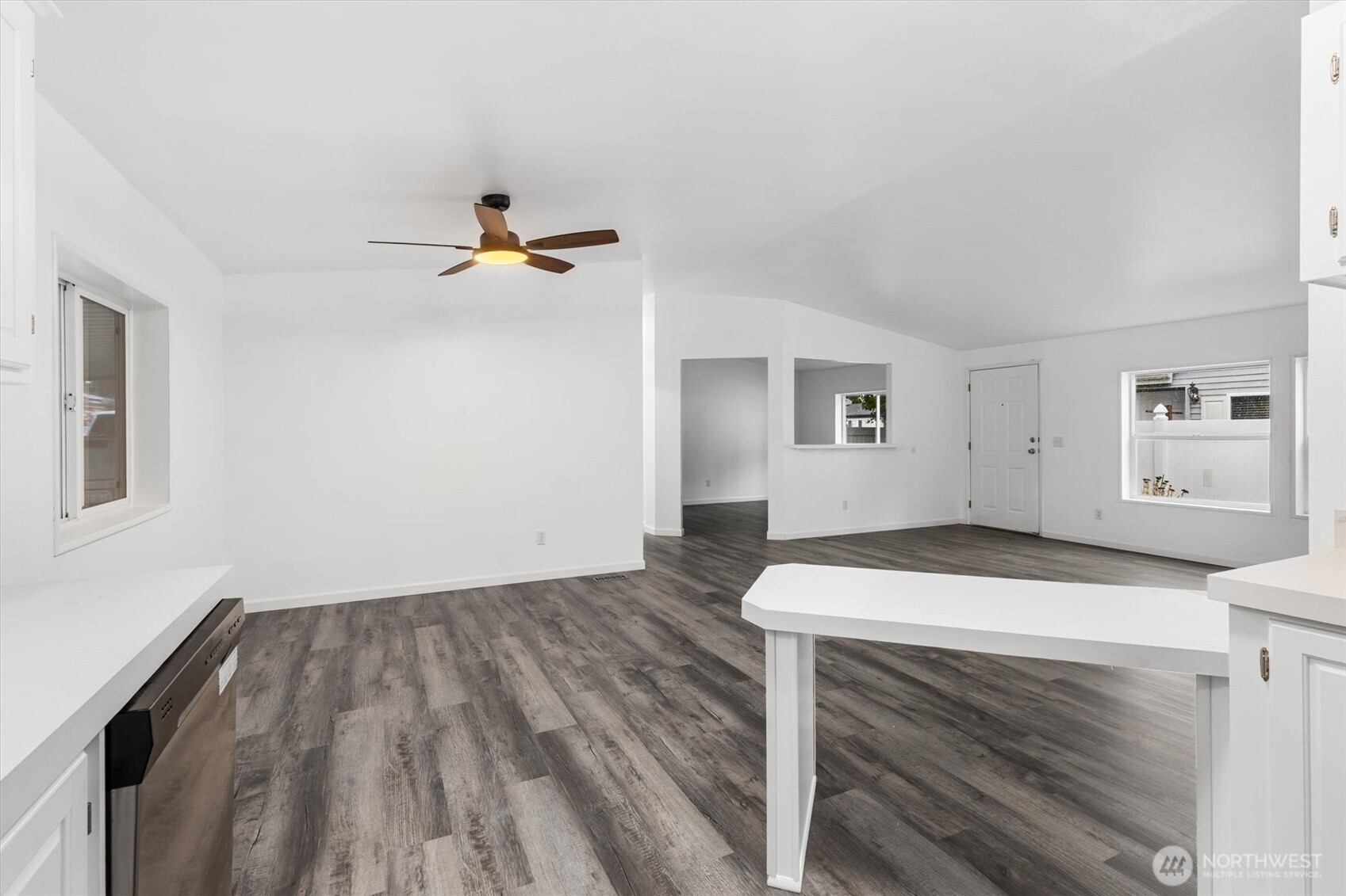 7712 203rd Street Ct Property Photo 10