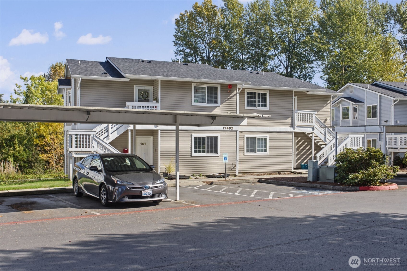 12432 Se 272nd Place B101 Property Photo 2