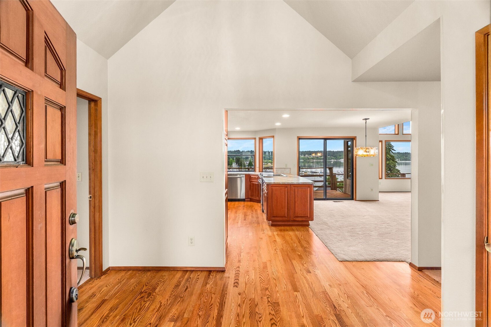 812 San Francisco Avenue Property Photo 5